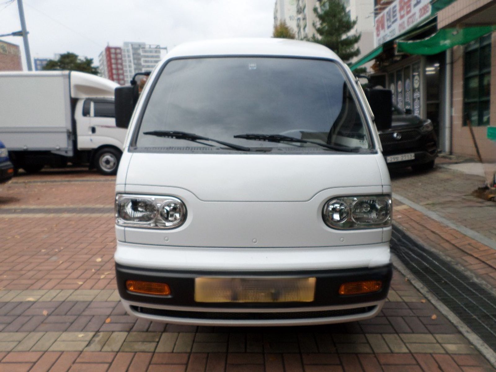 Image 0