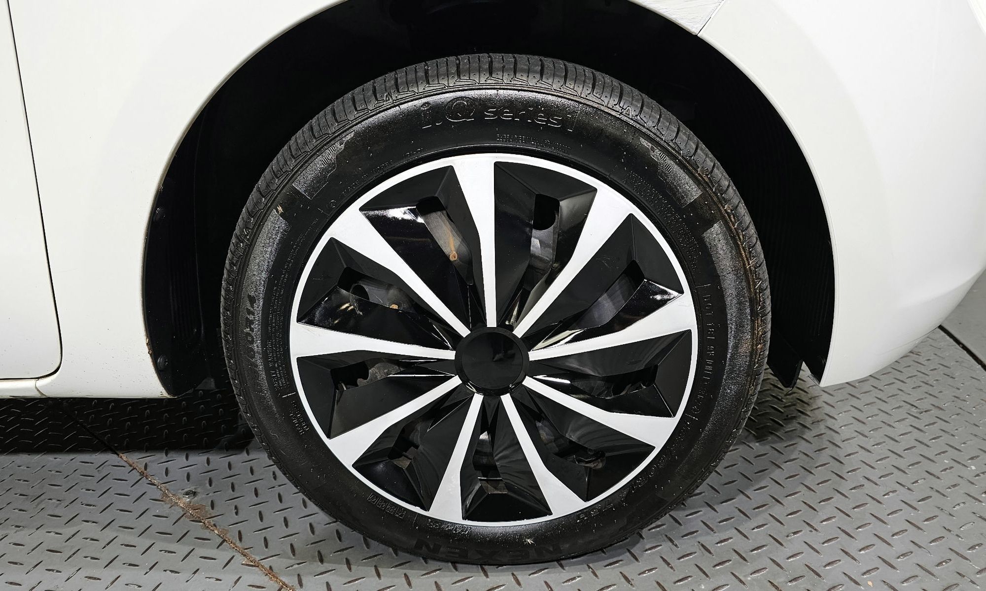Image 4