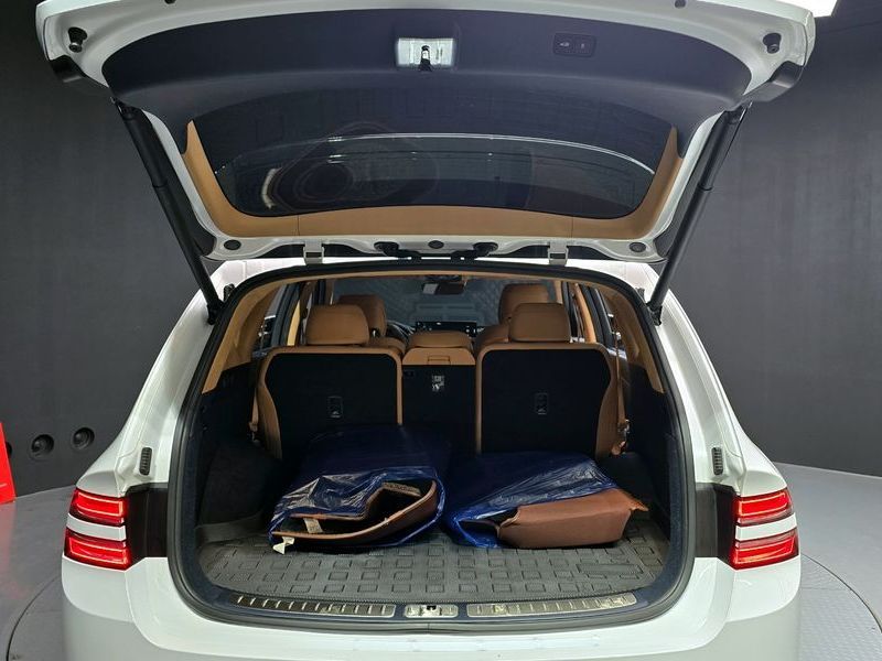 Image 19