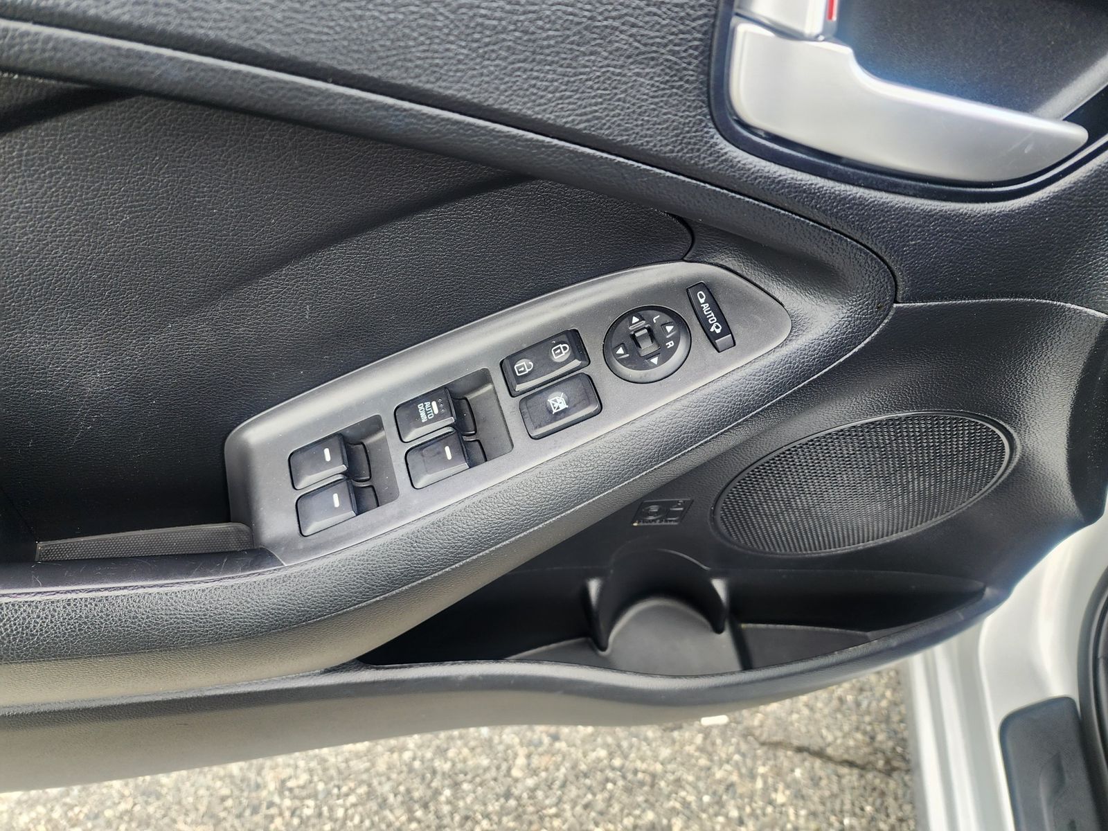 Image 9