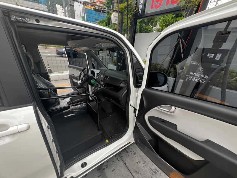 Image 10