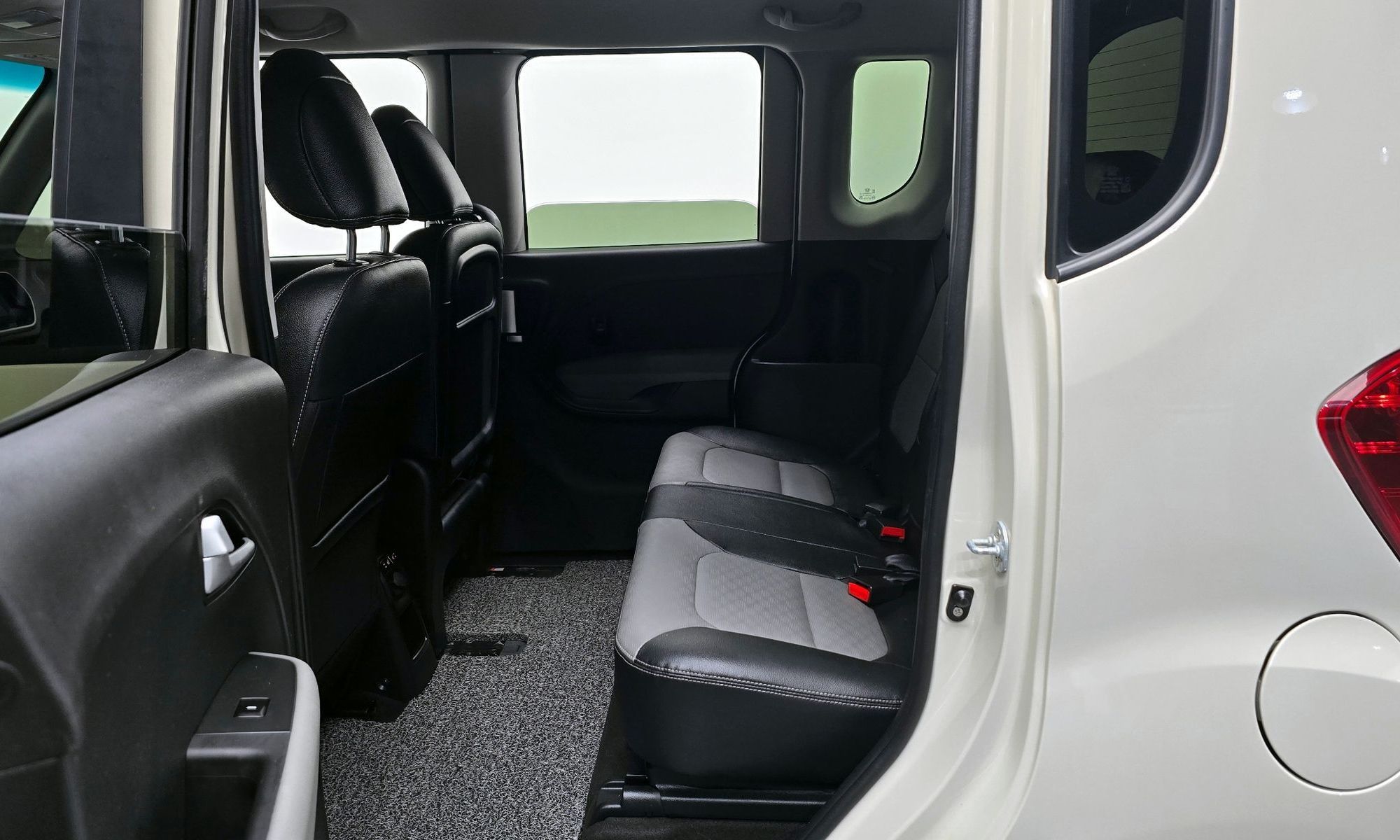 Image 11
