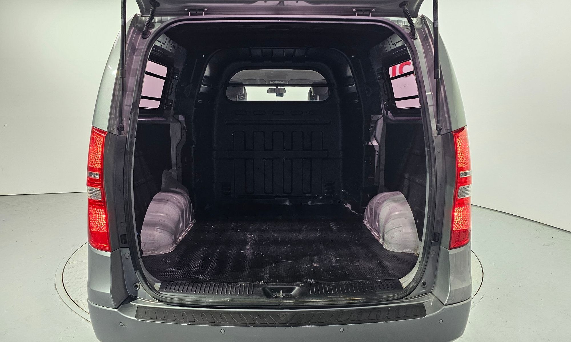Image 19