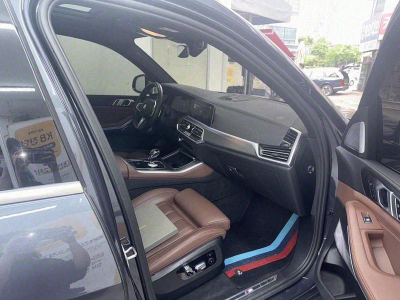 Image 7