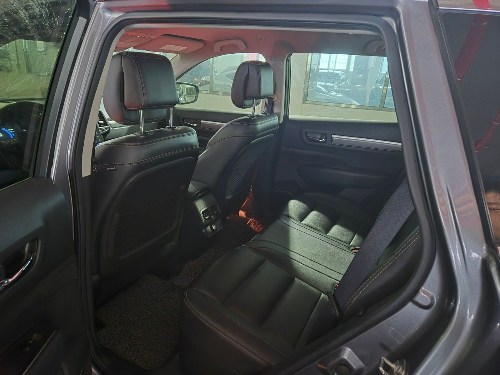 Image 11