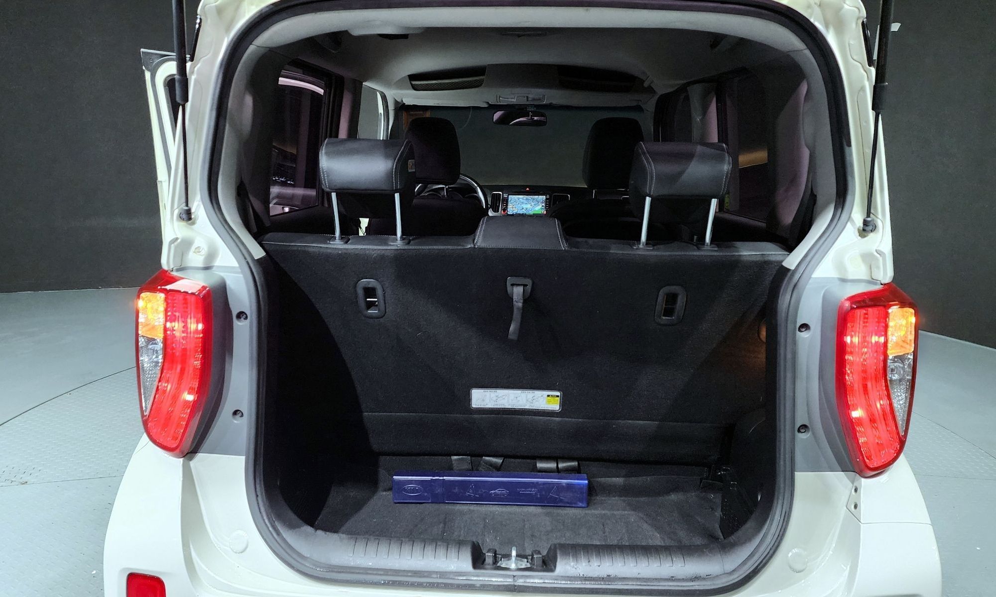 Image 19