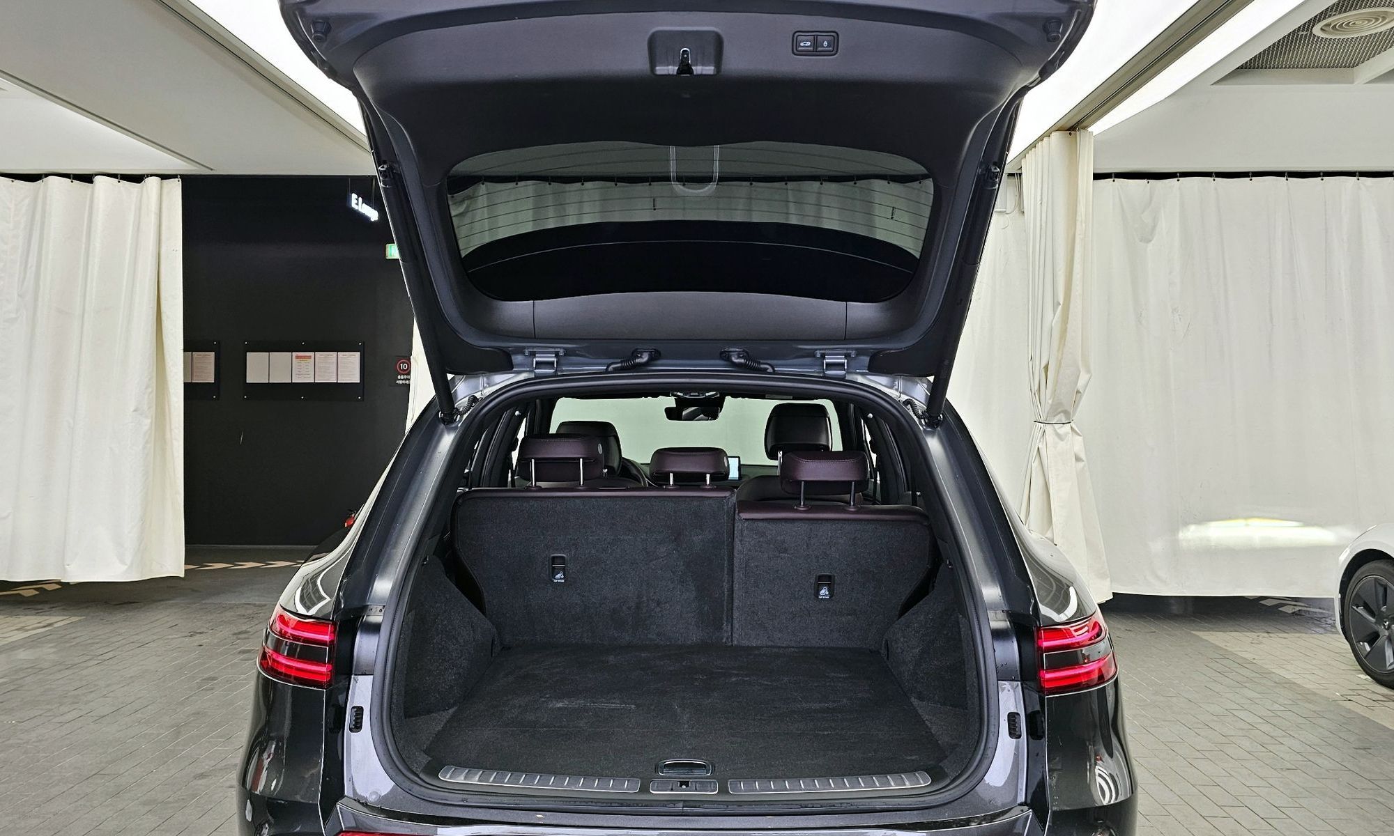 Image 19