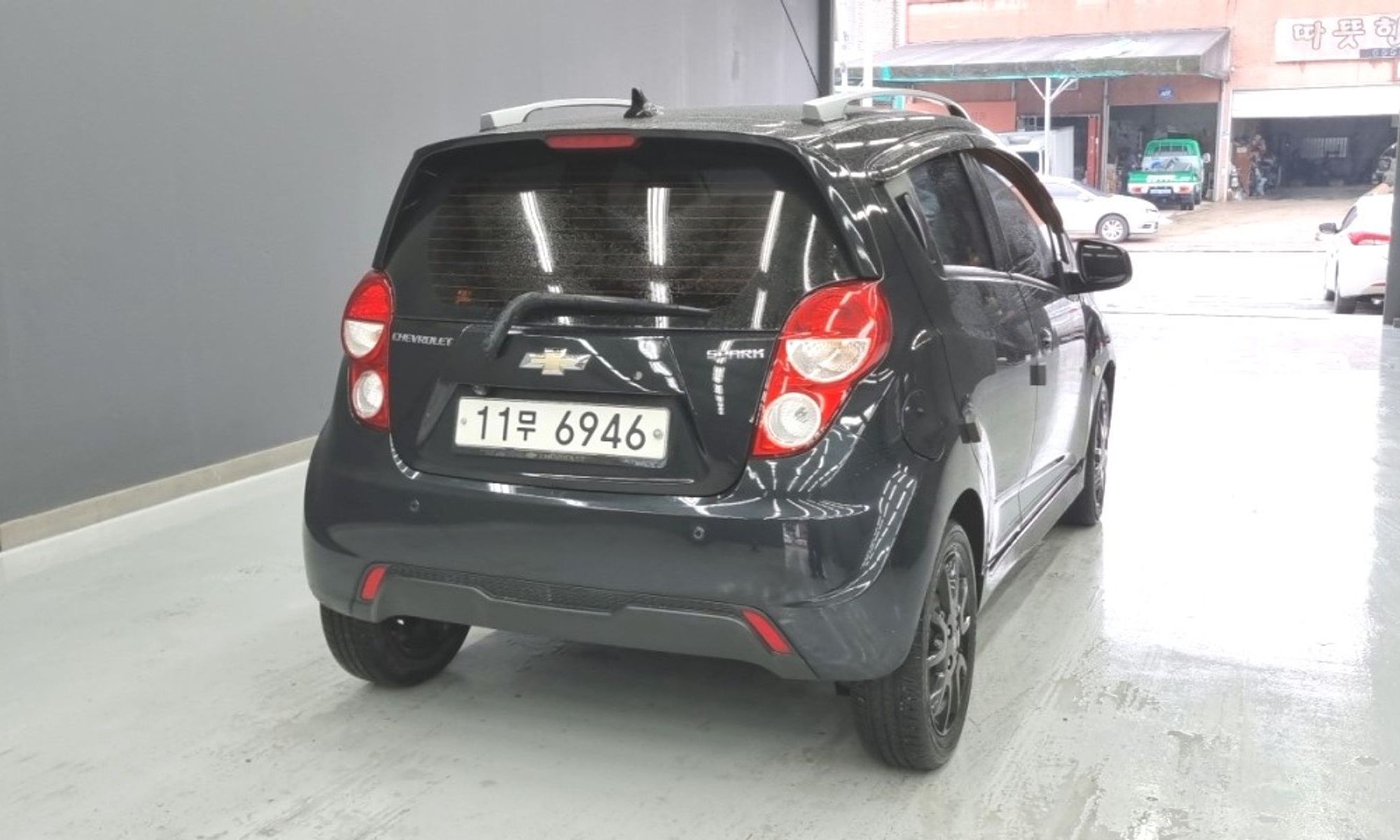 Image 1