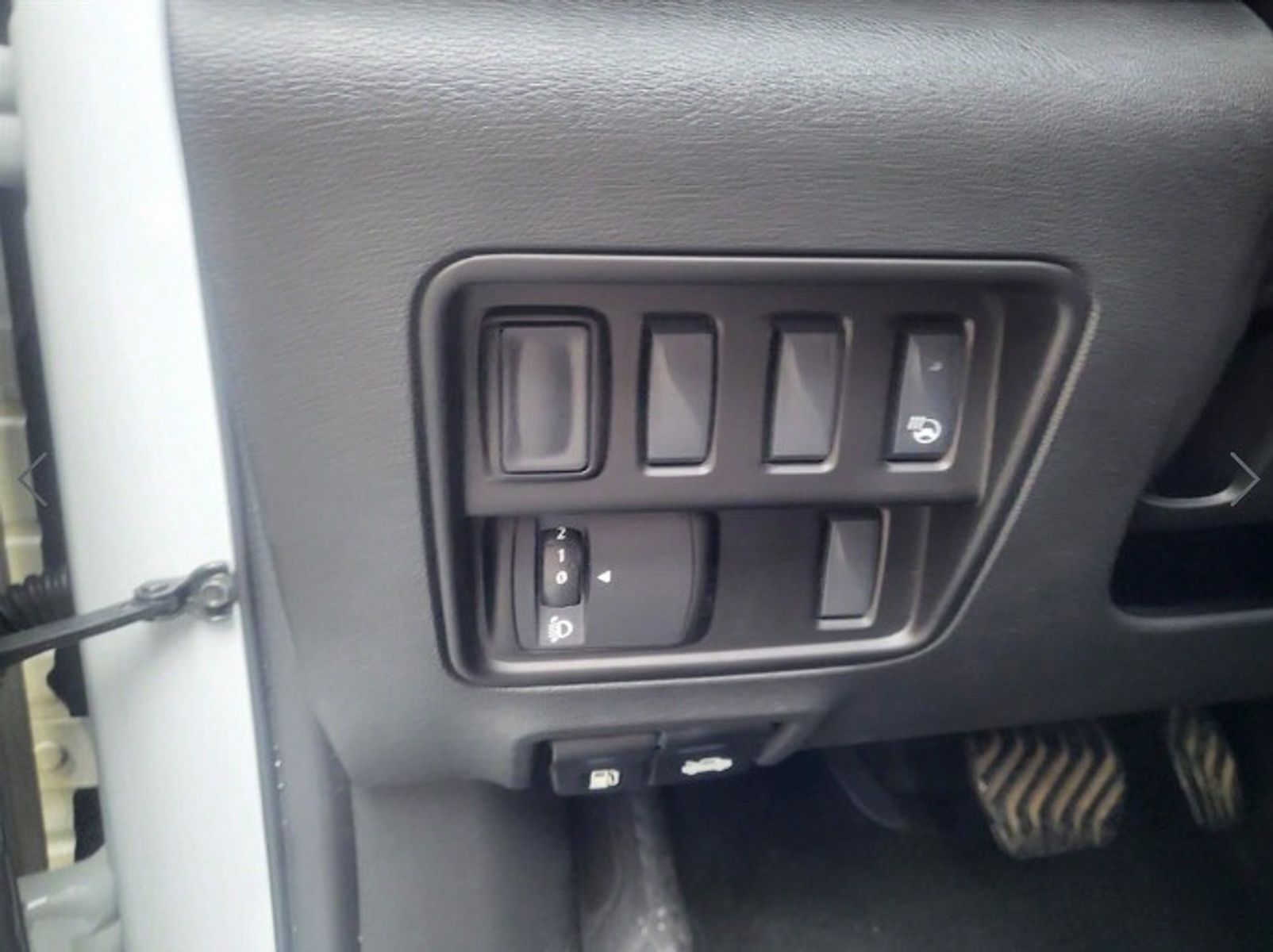 Image 10