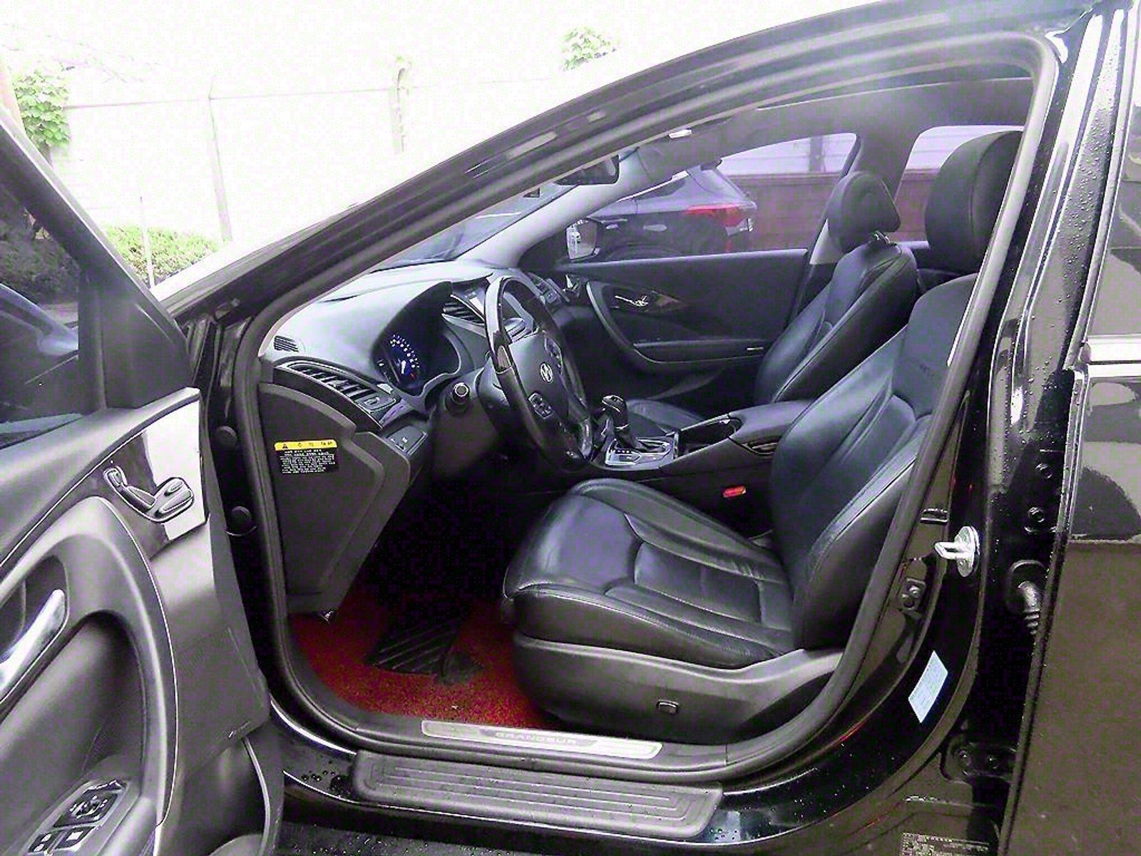 Image 4