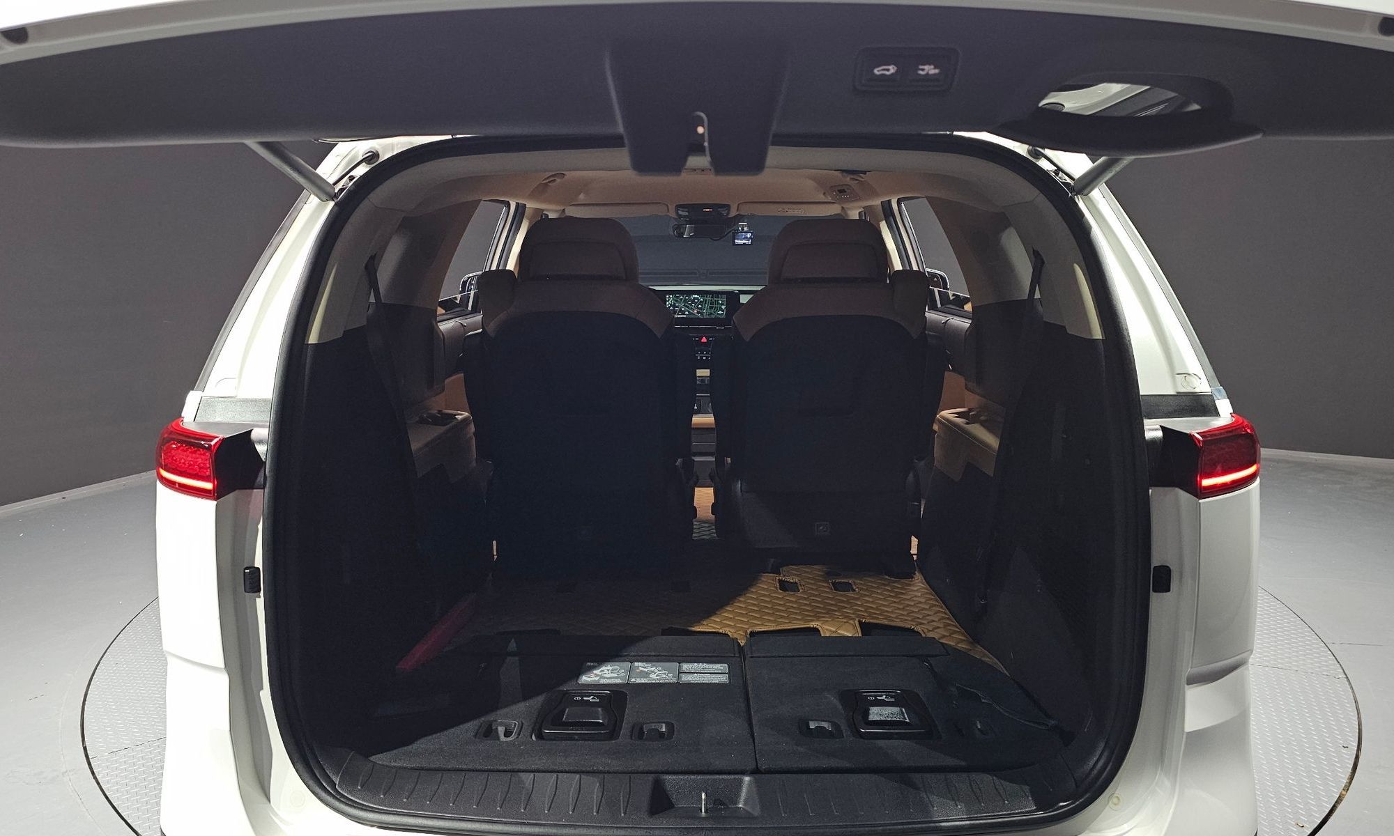 Image 19