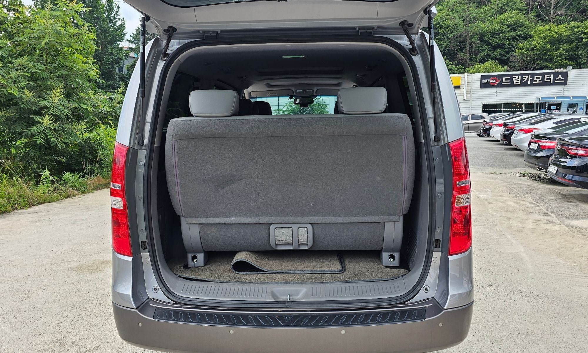 Image 19