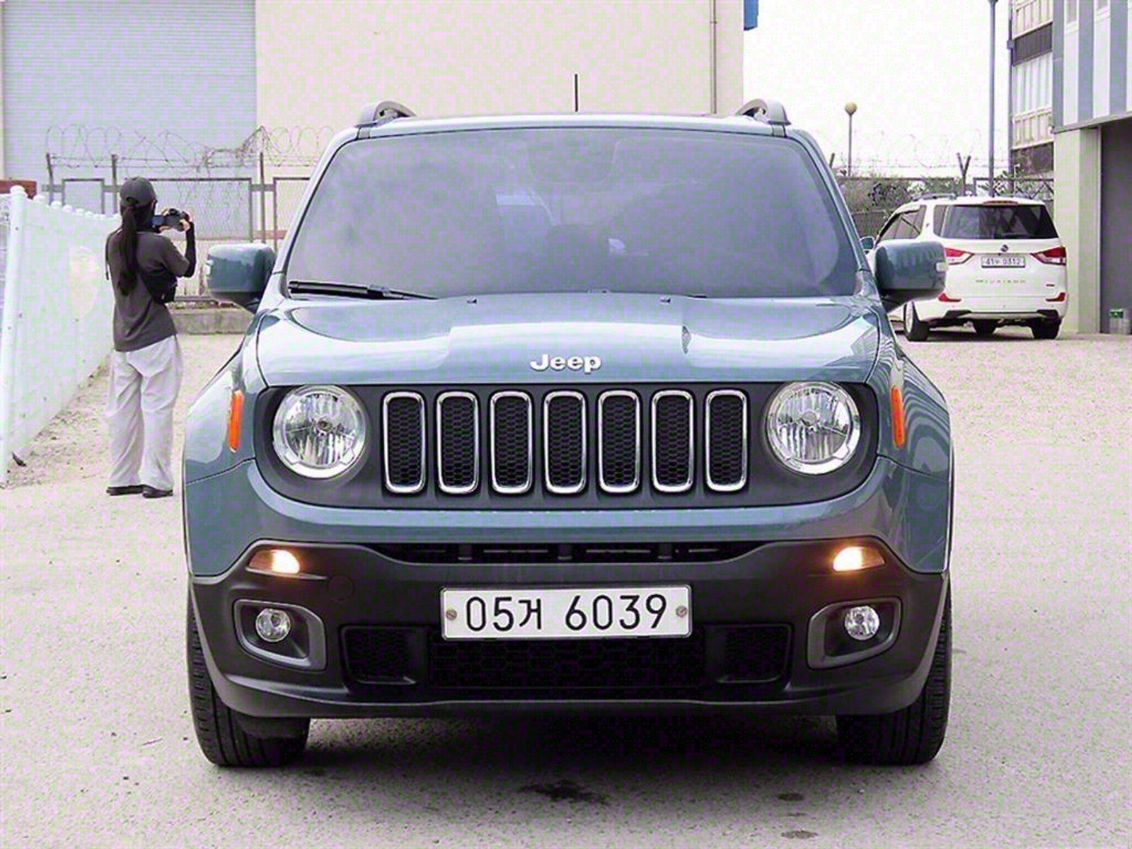 Image 0