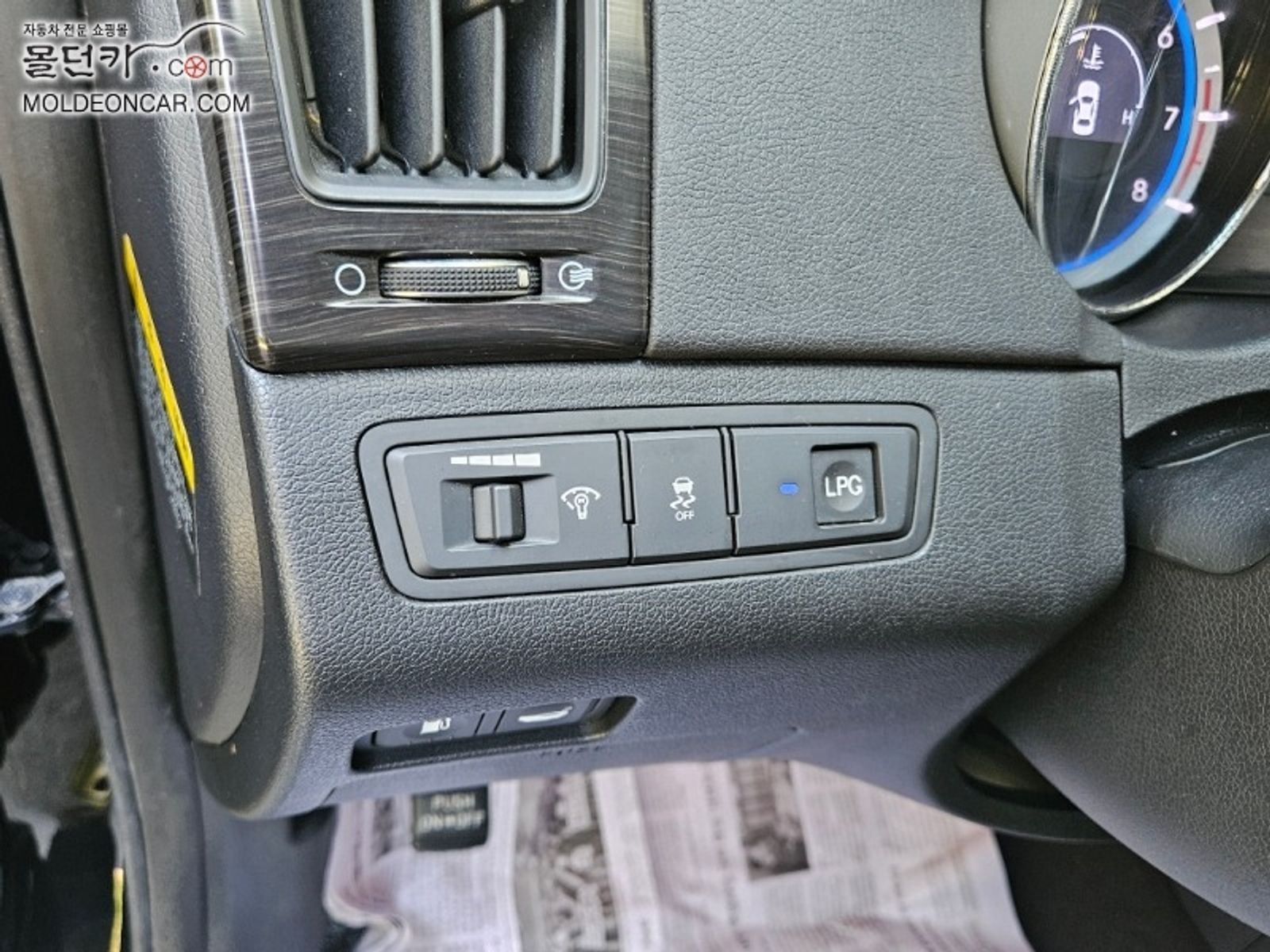 Image 9