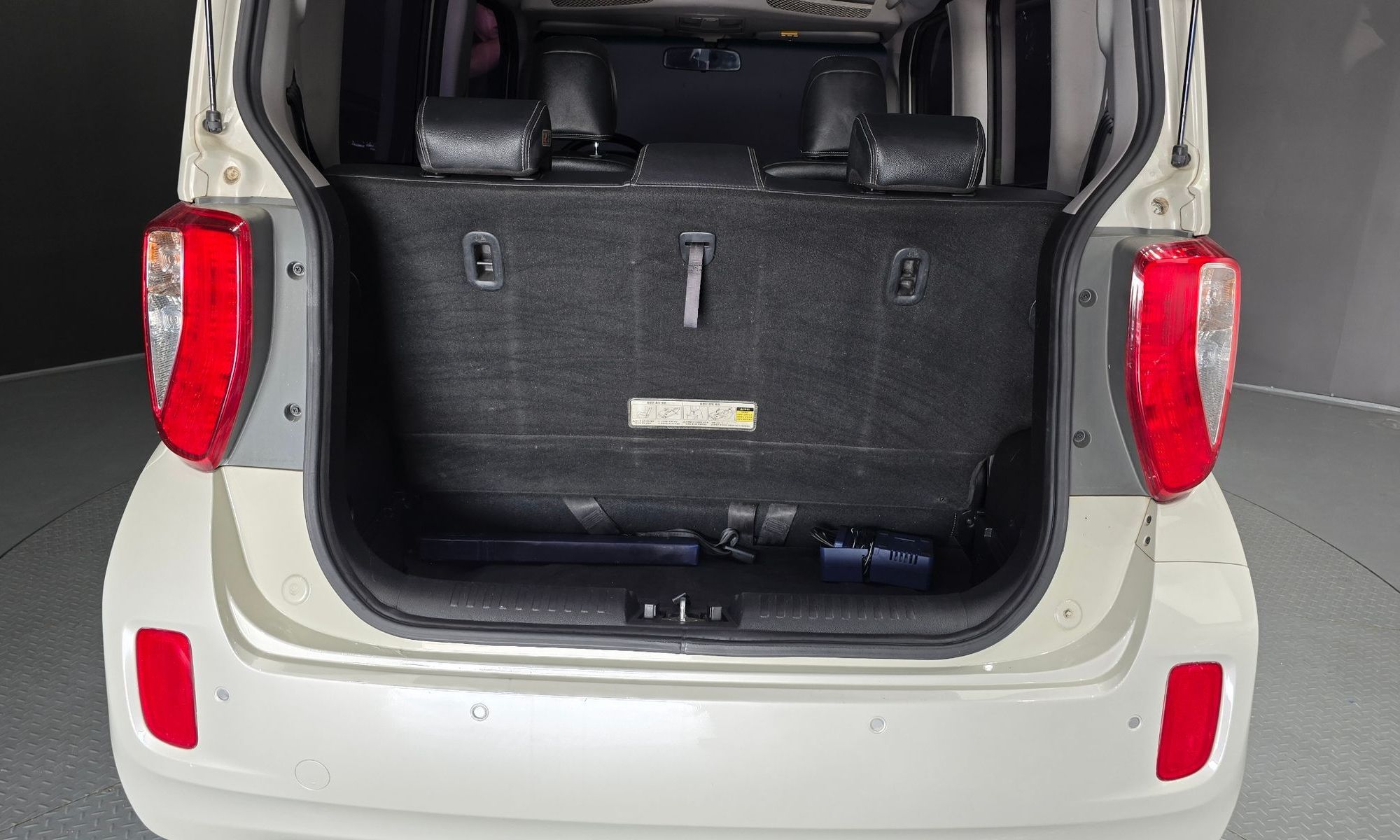 Image 19