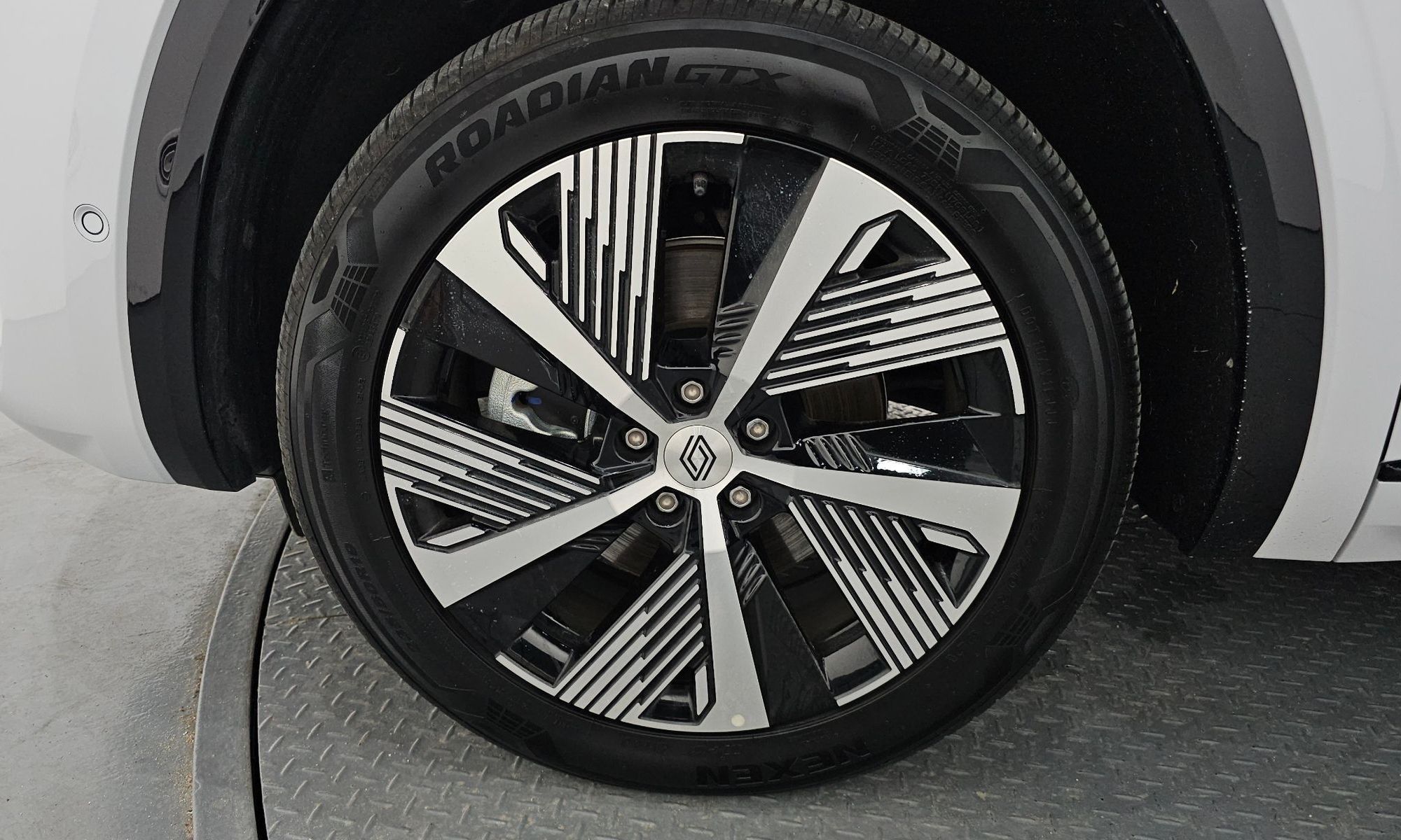 Image 4