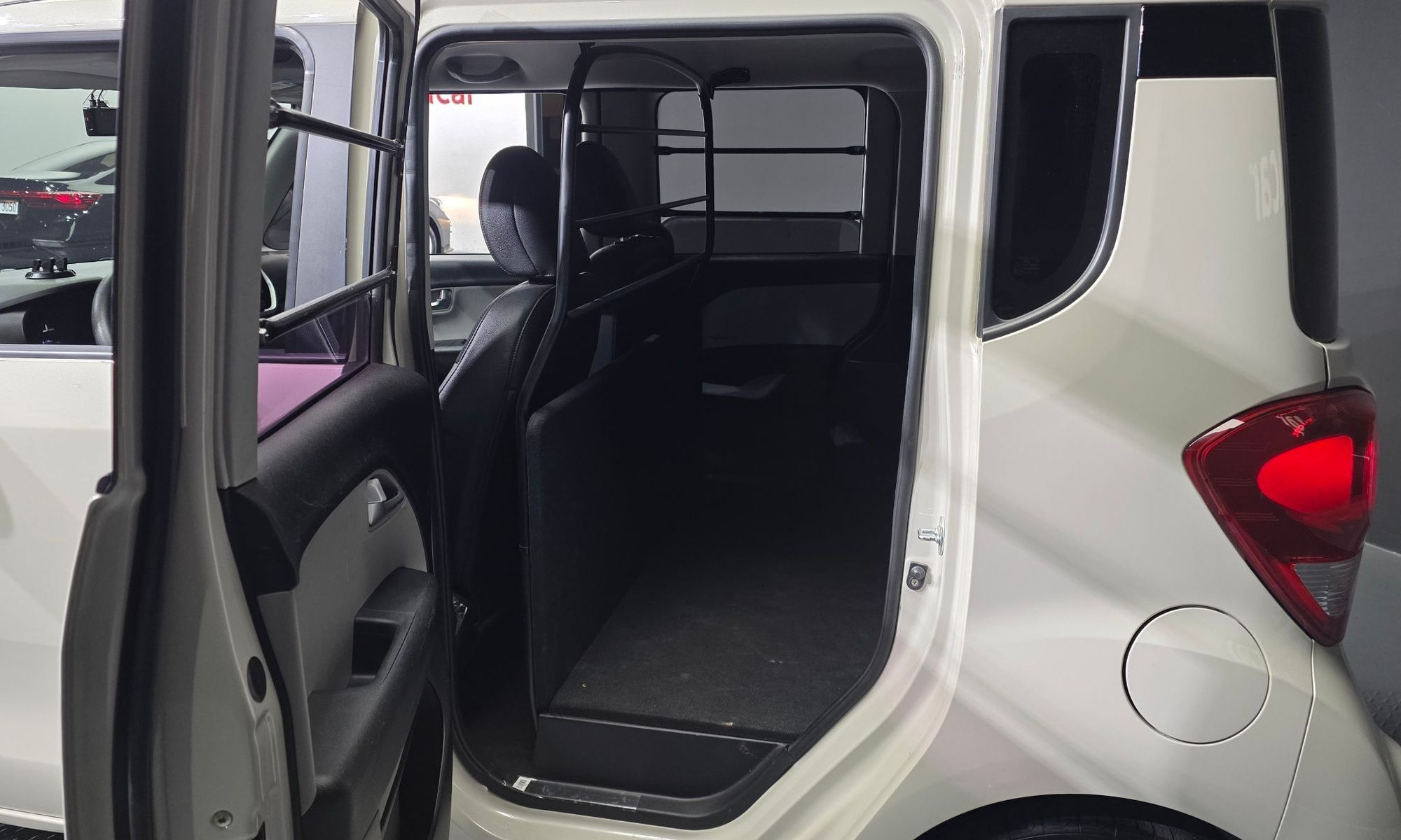 Image 10