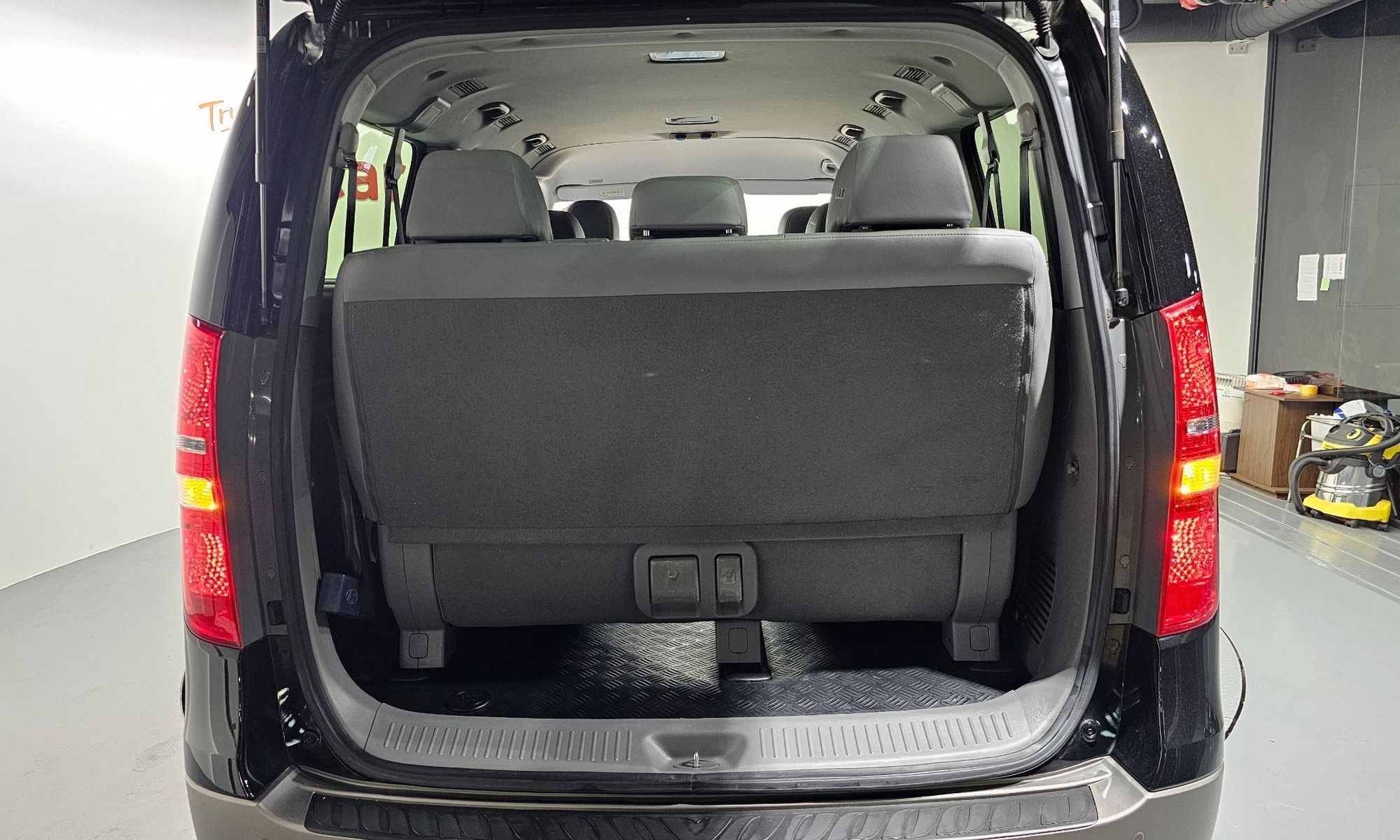 Image 19