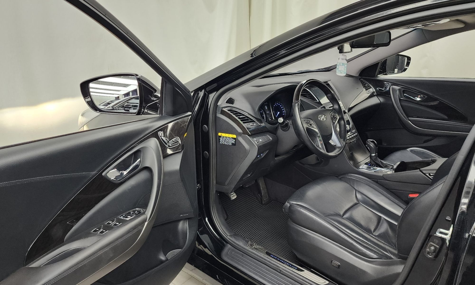 Image 9