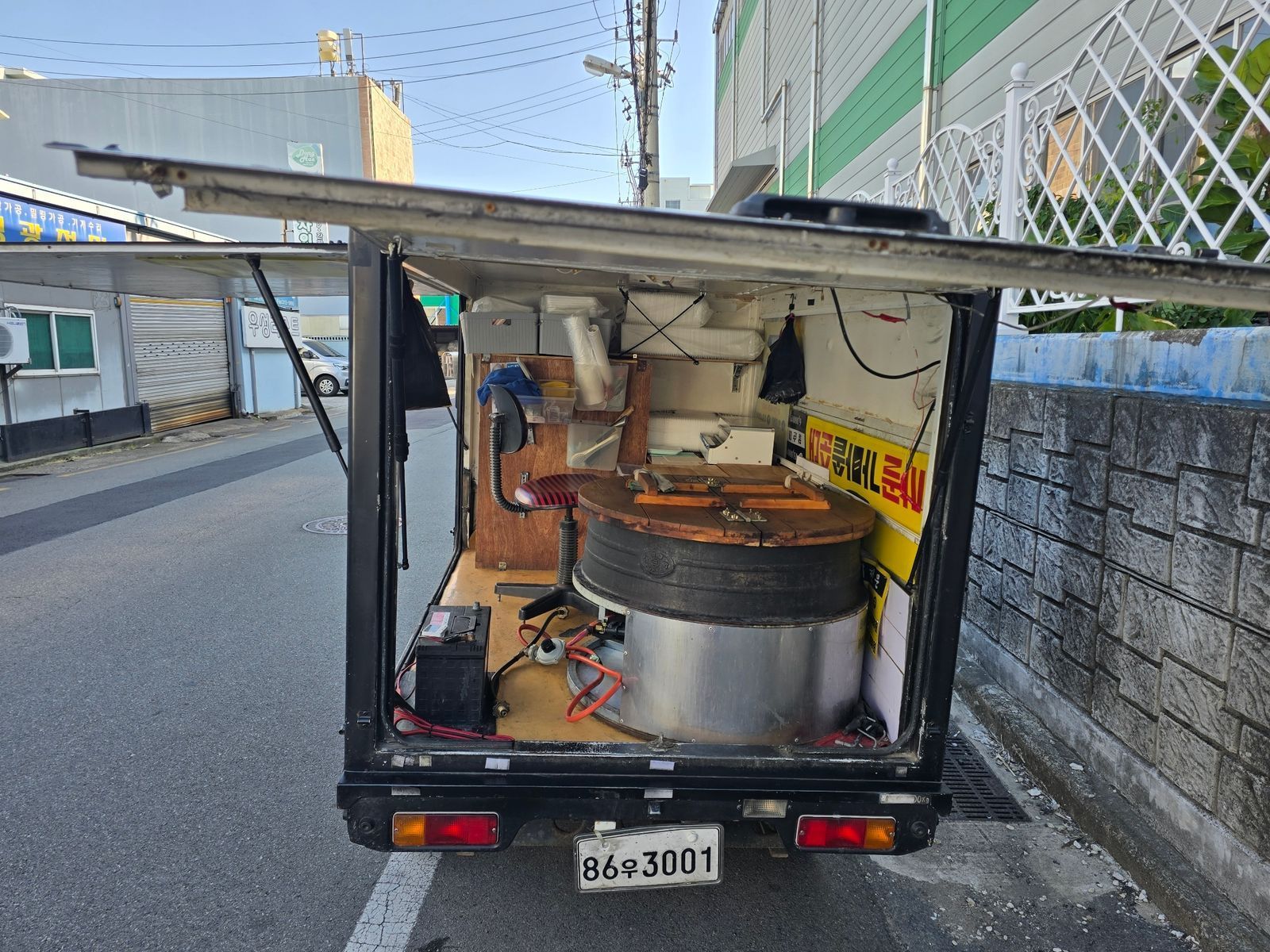 Image 12