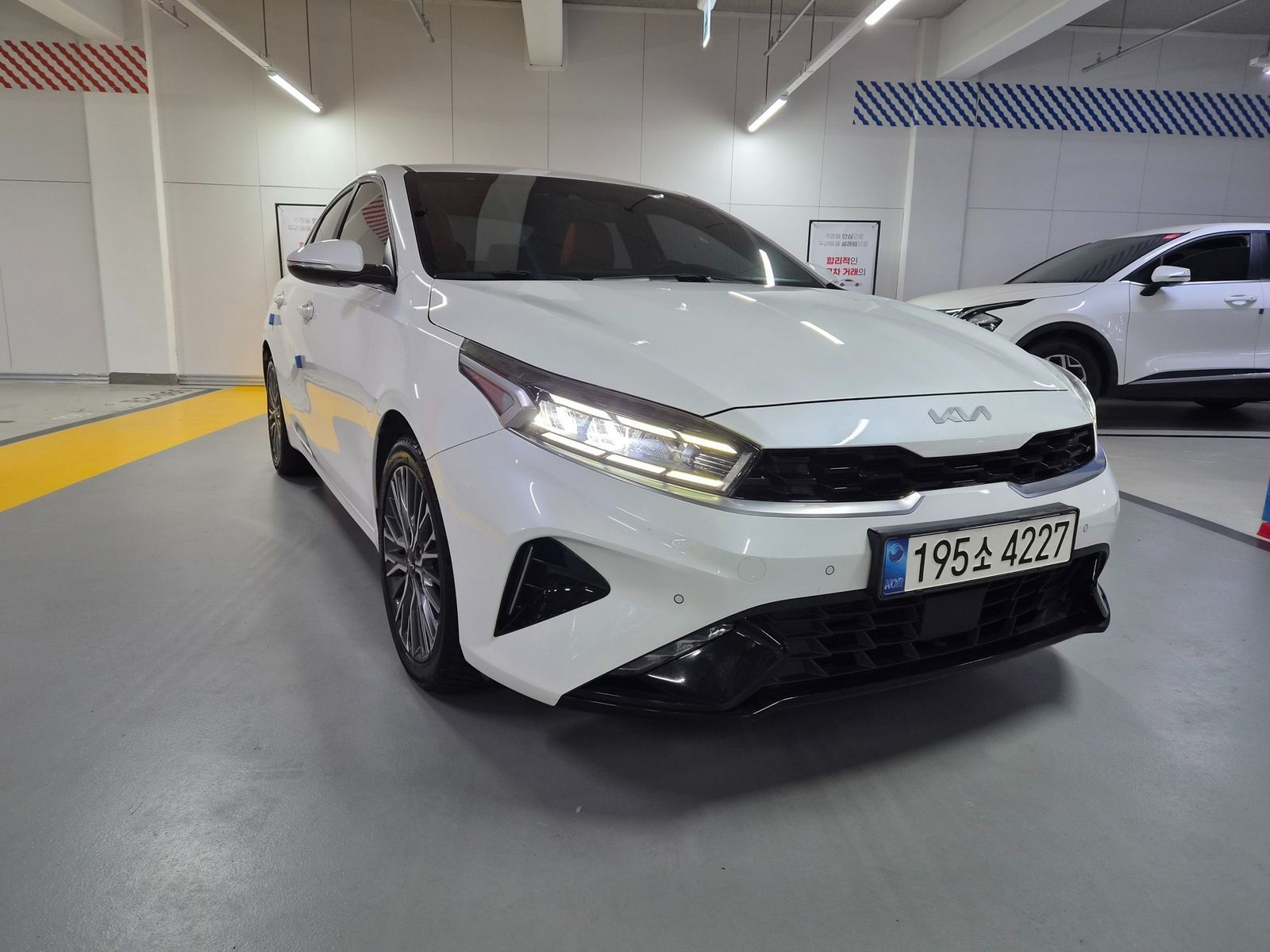 Image 0