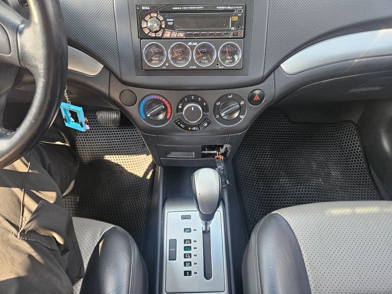 Image 12