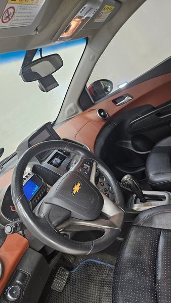Image 7