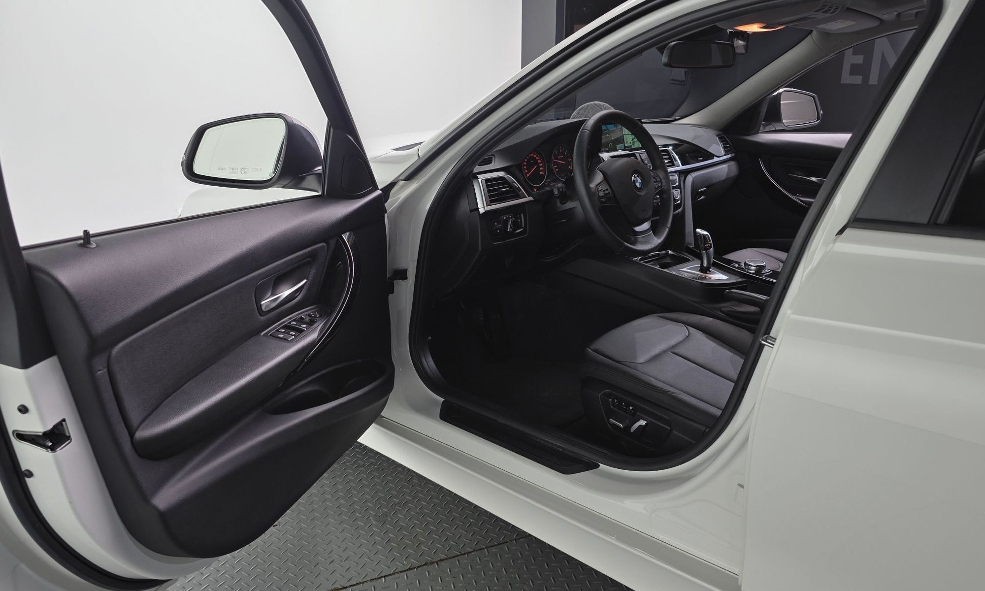 Image 9