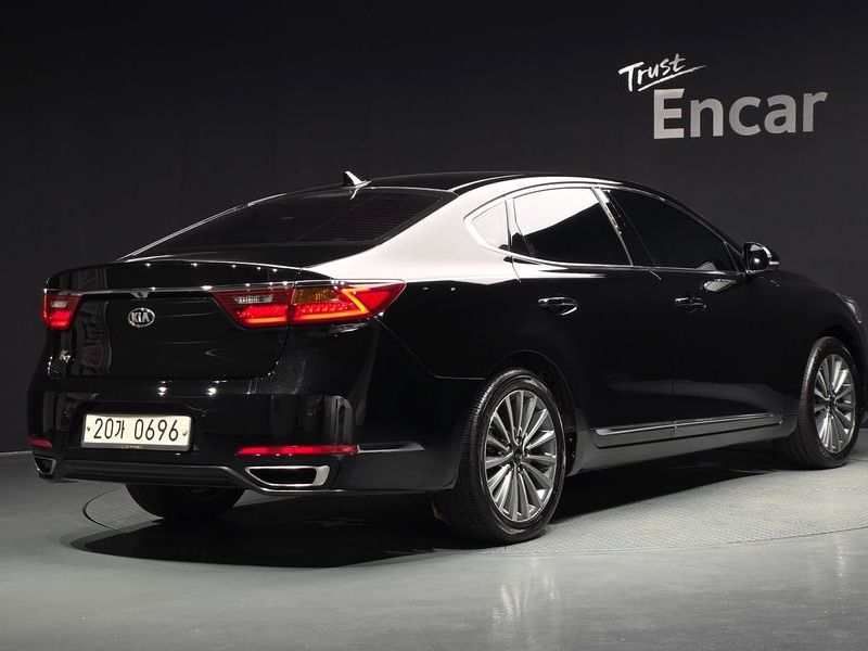 Image 0