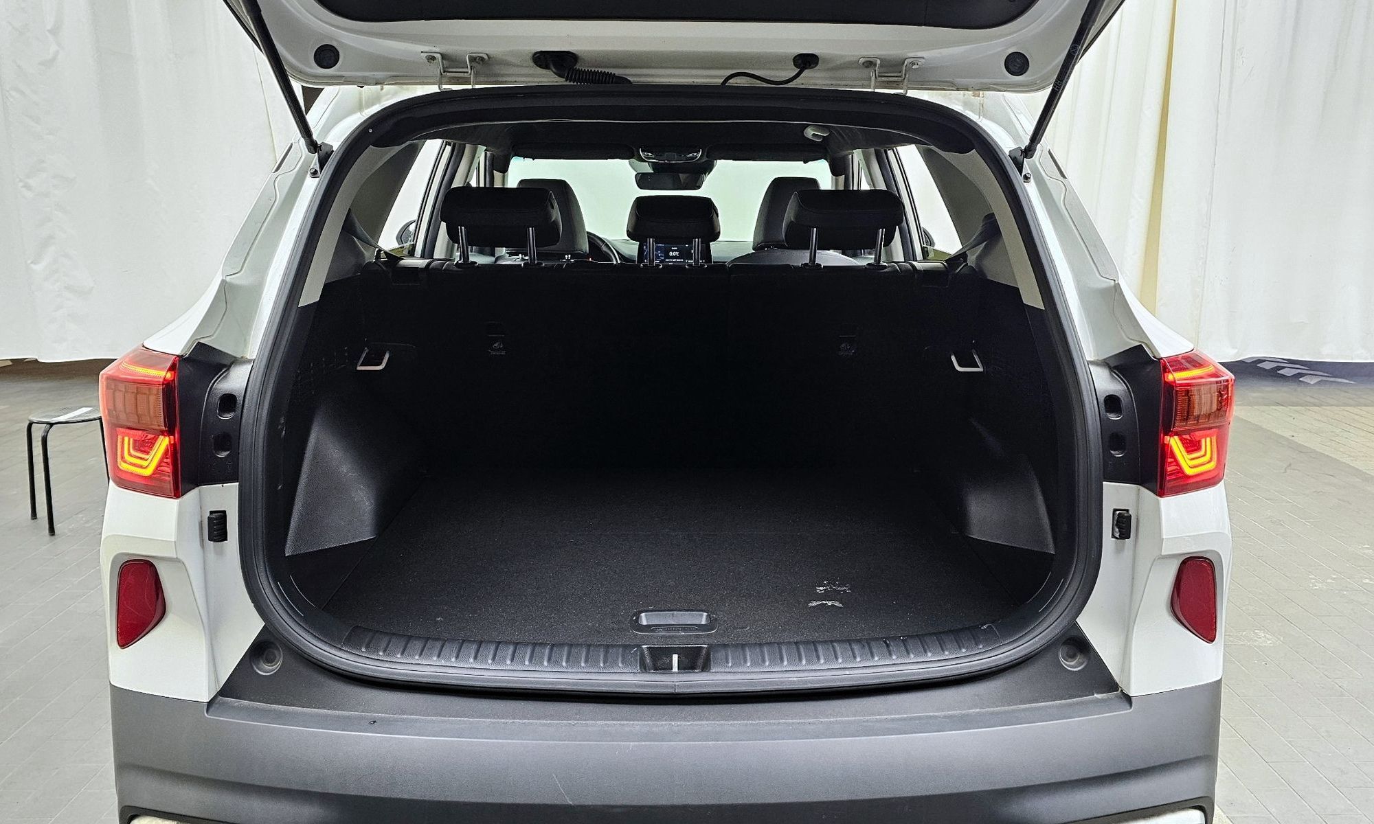 Image 19