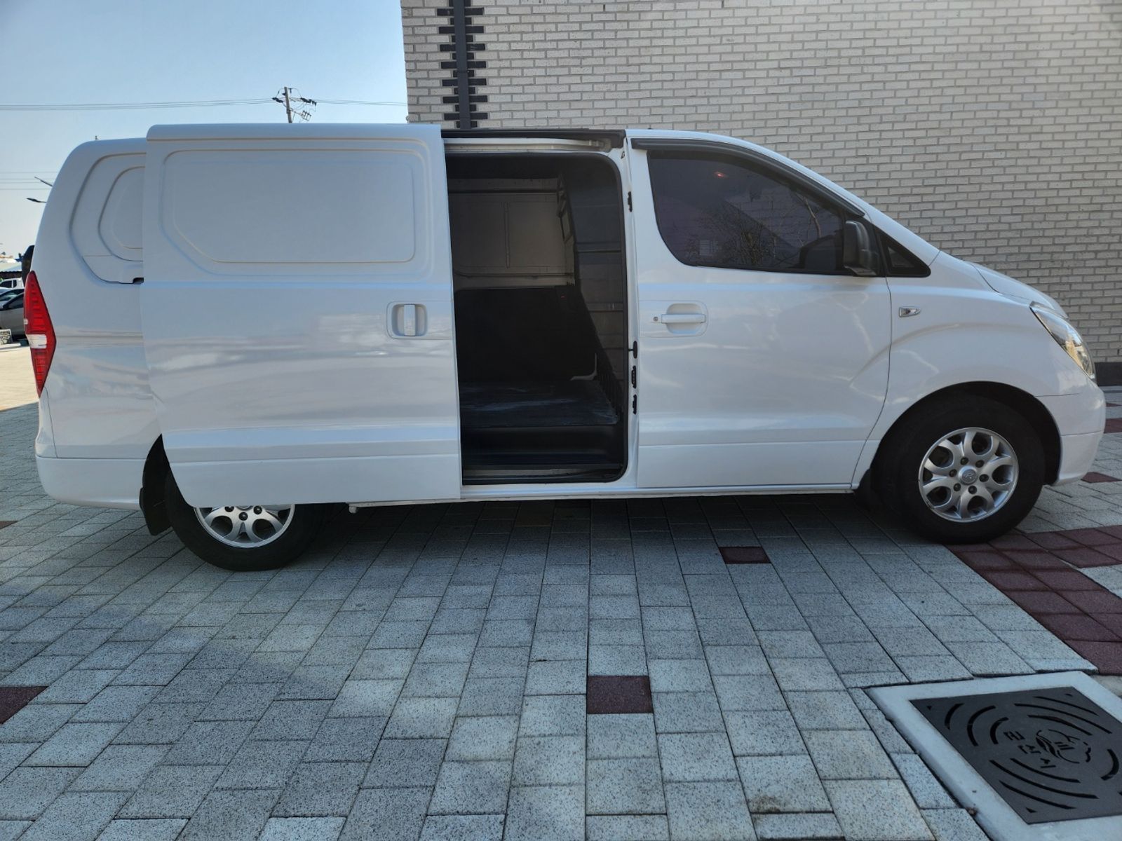 Image 7
