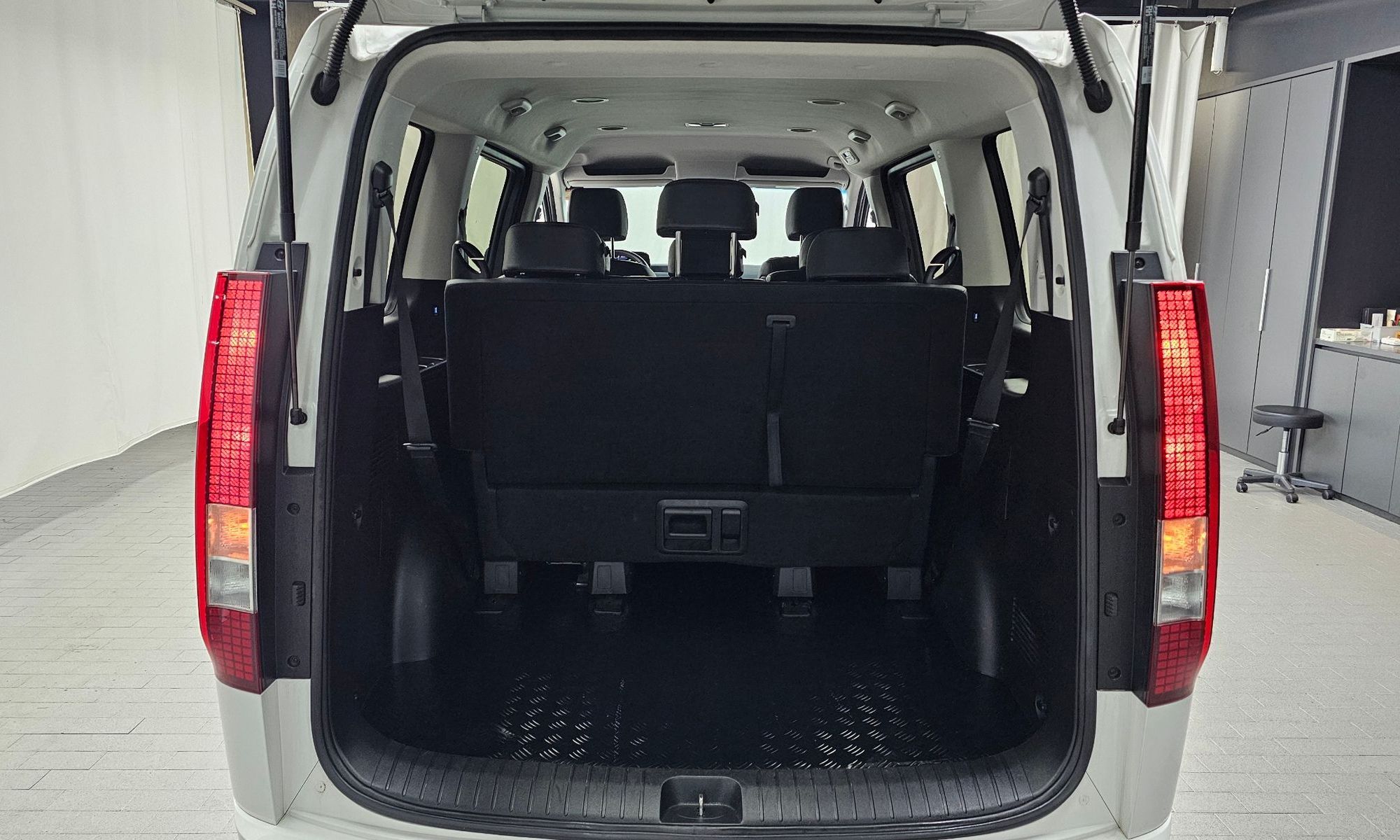 Image 19