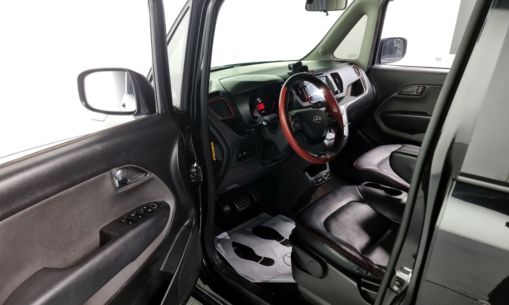 Image 10