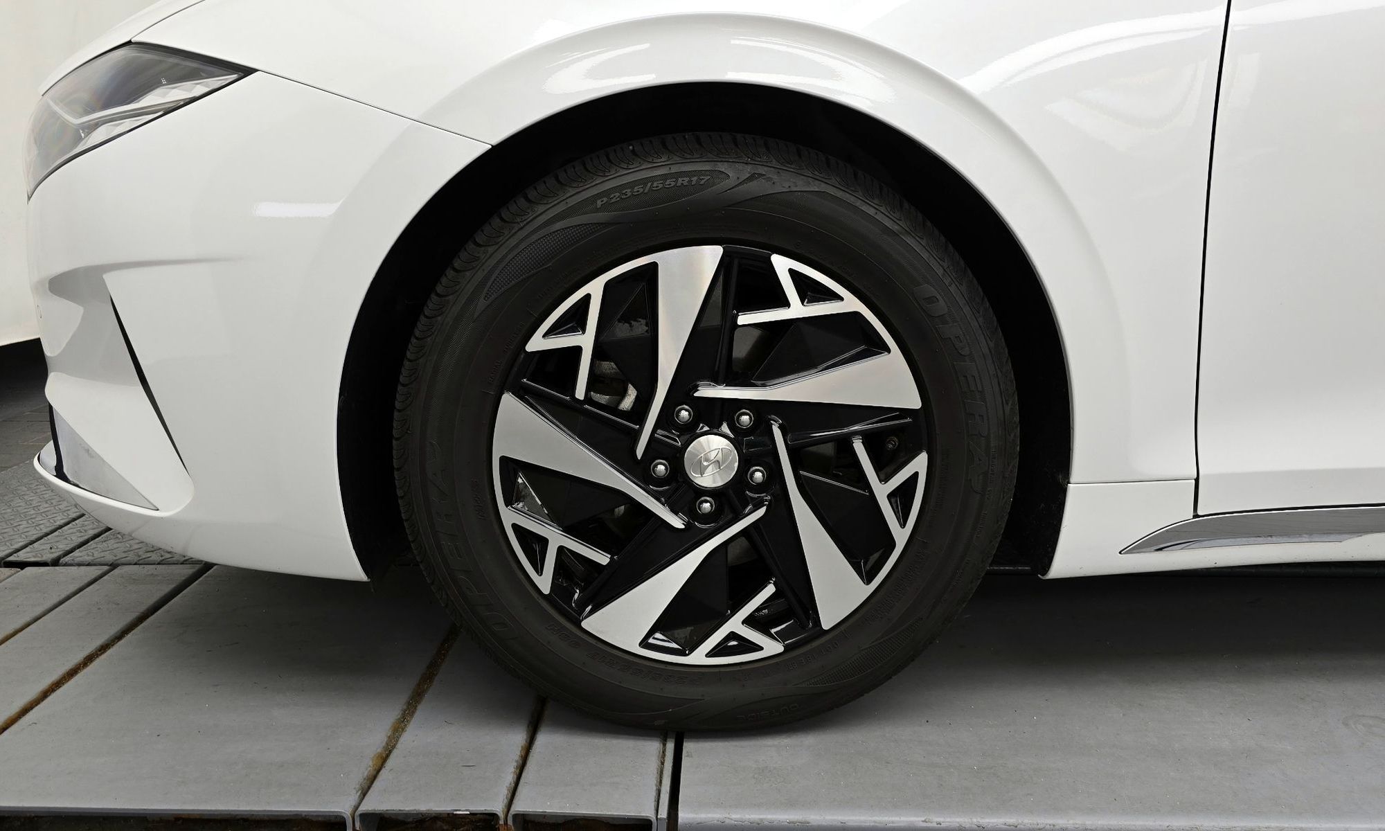 Image 4