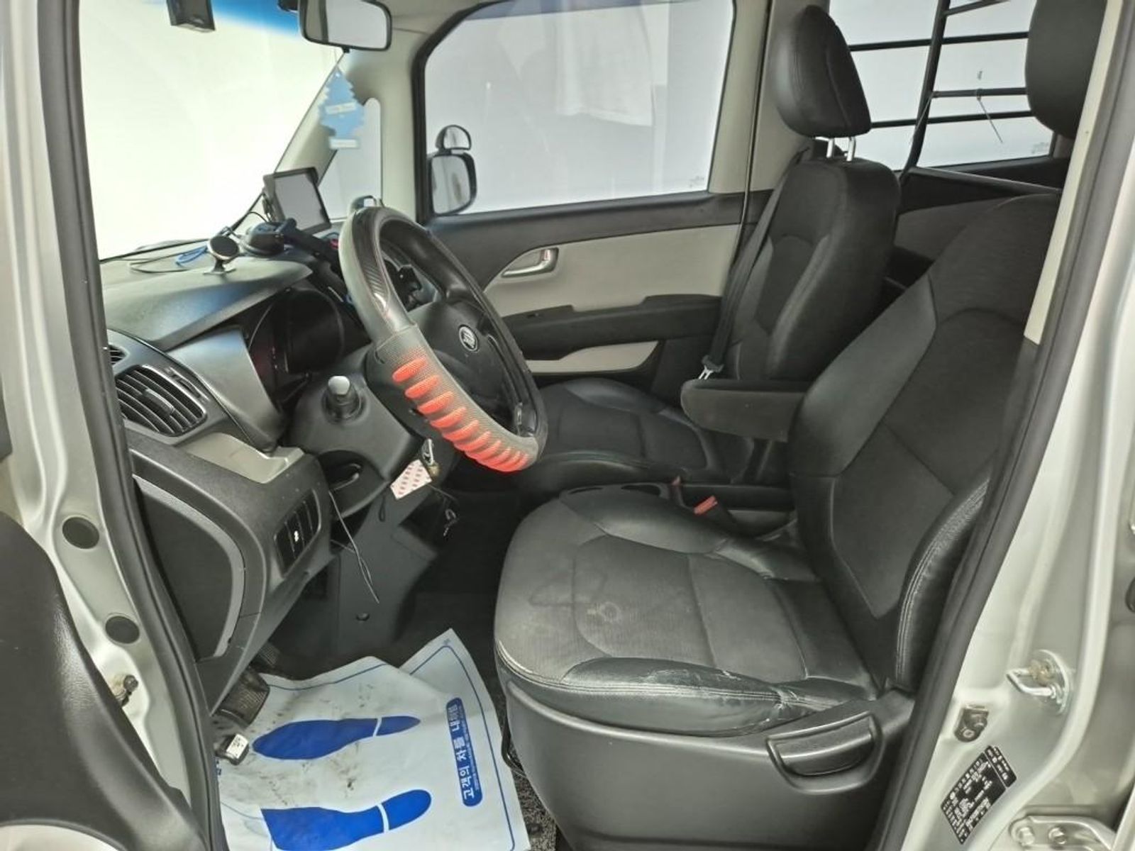 Image 10