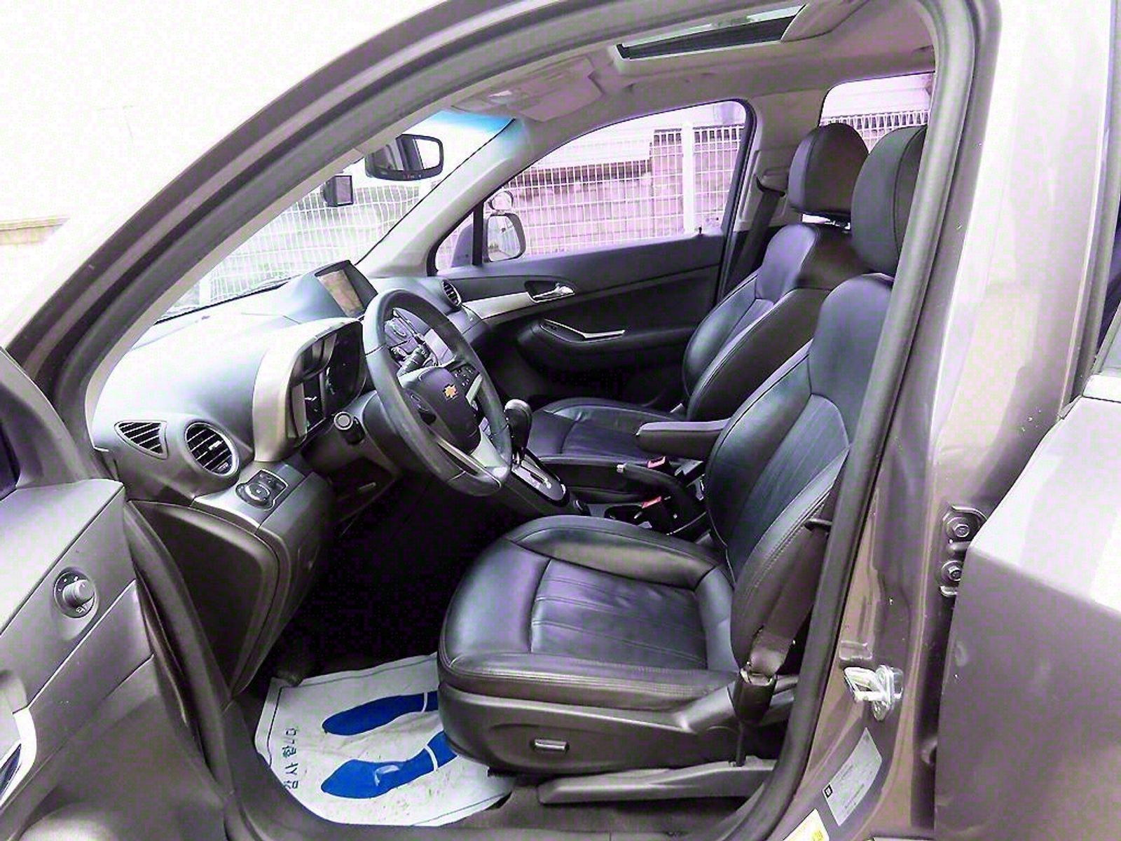 Image 4