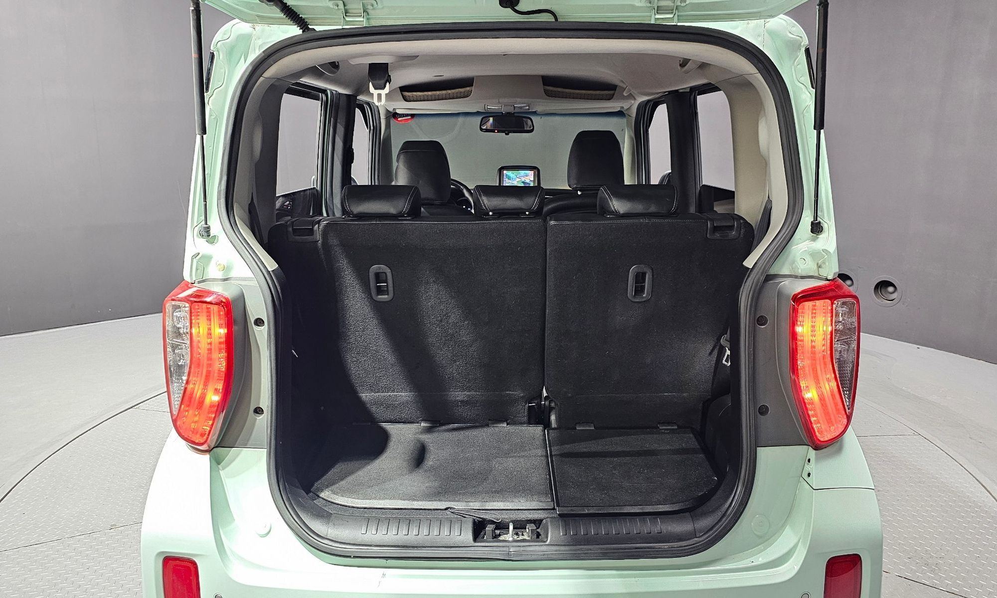 Image 19