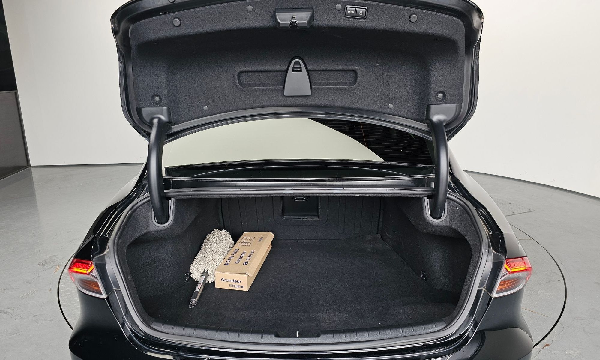 Image 19