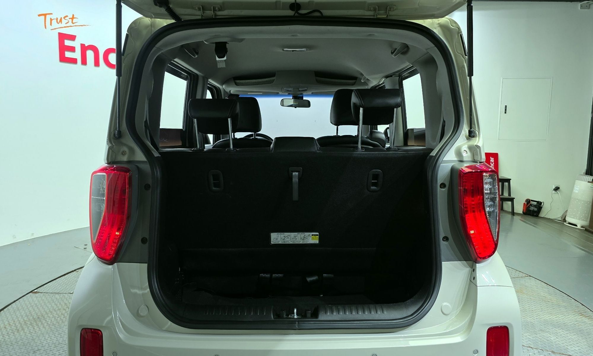 Image 19