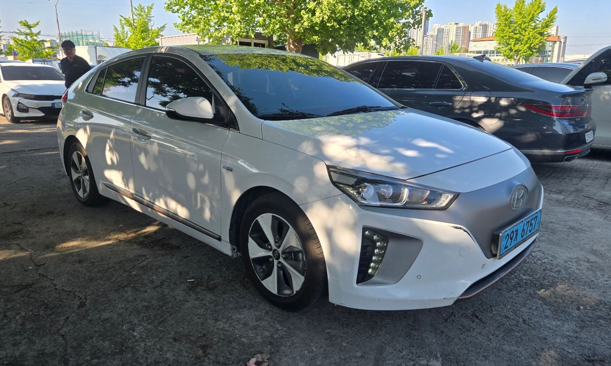Image 3