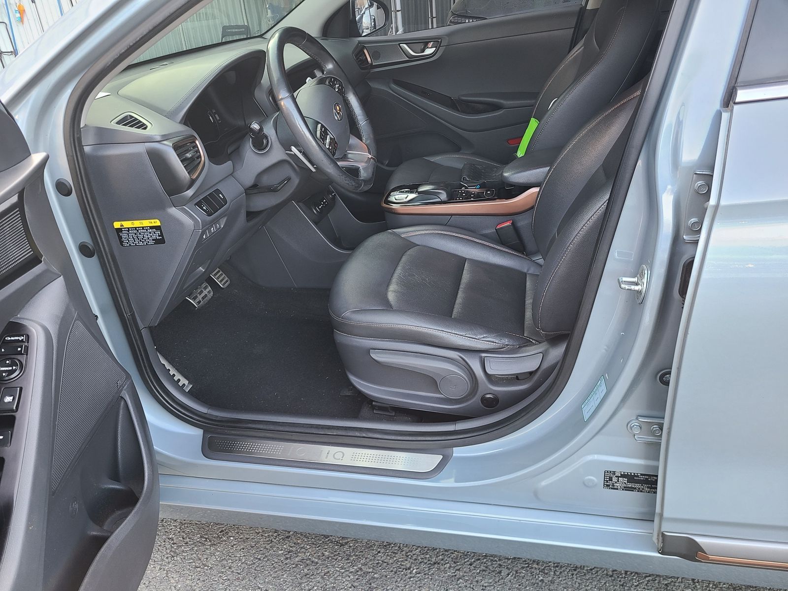 Image 4