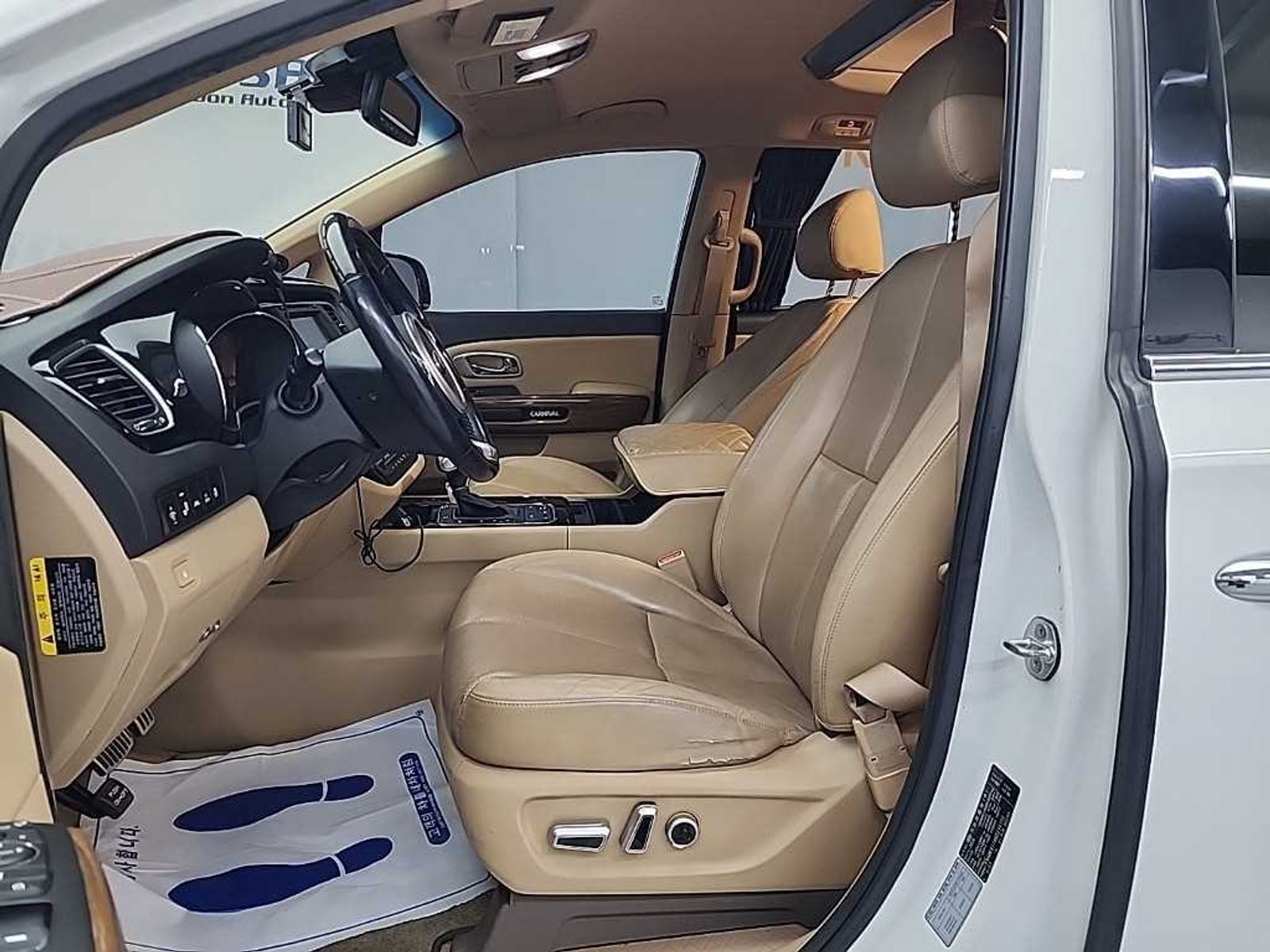 Image 10