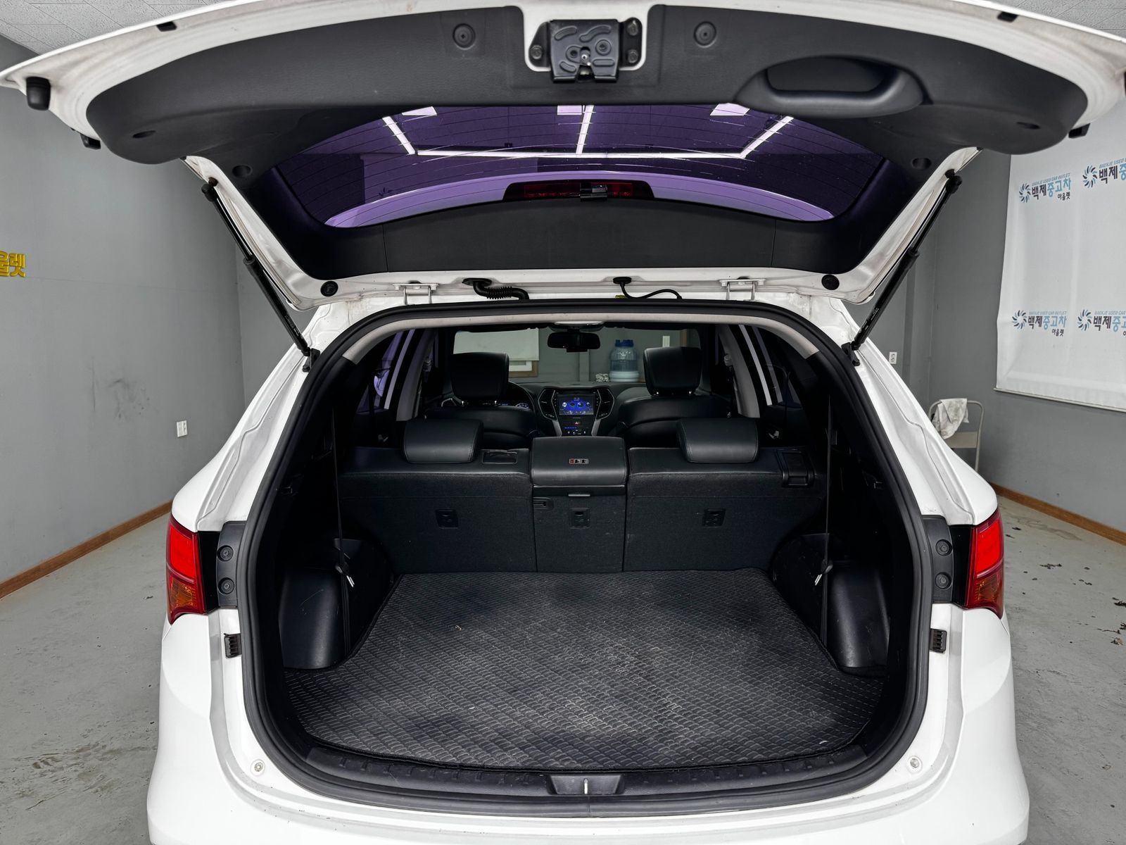 Image 19