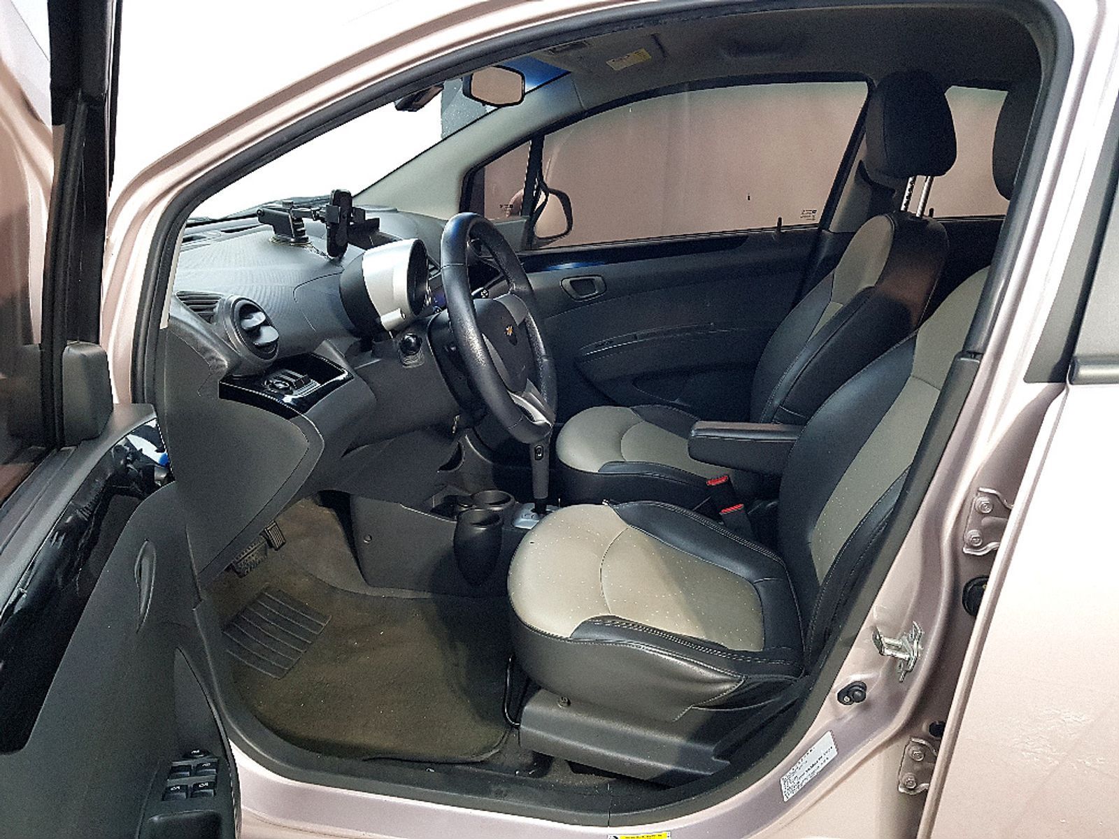 Image 4