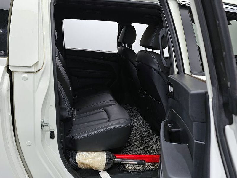 Image 11
