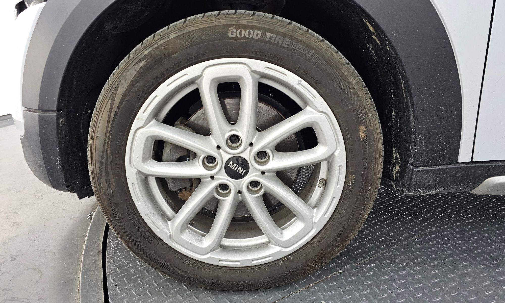 Image 4