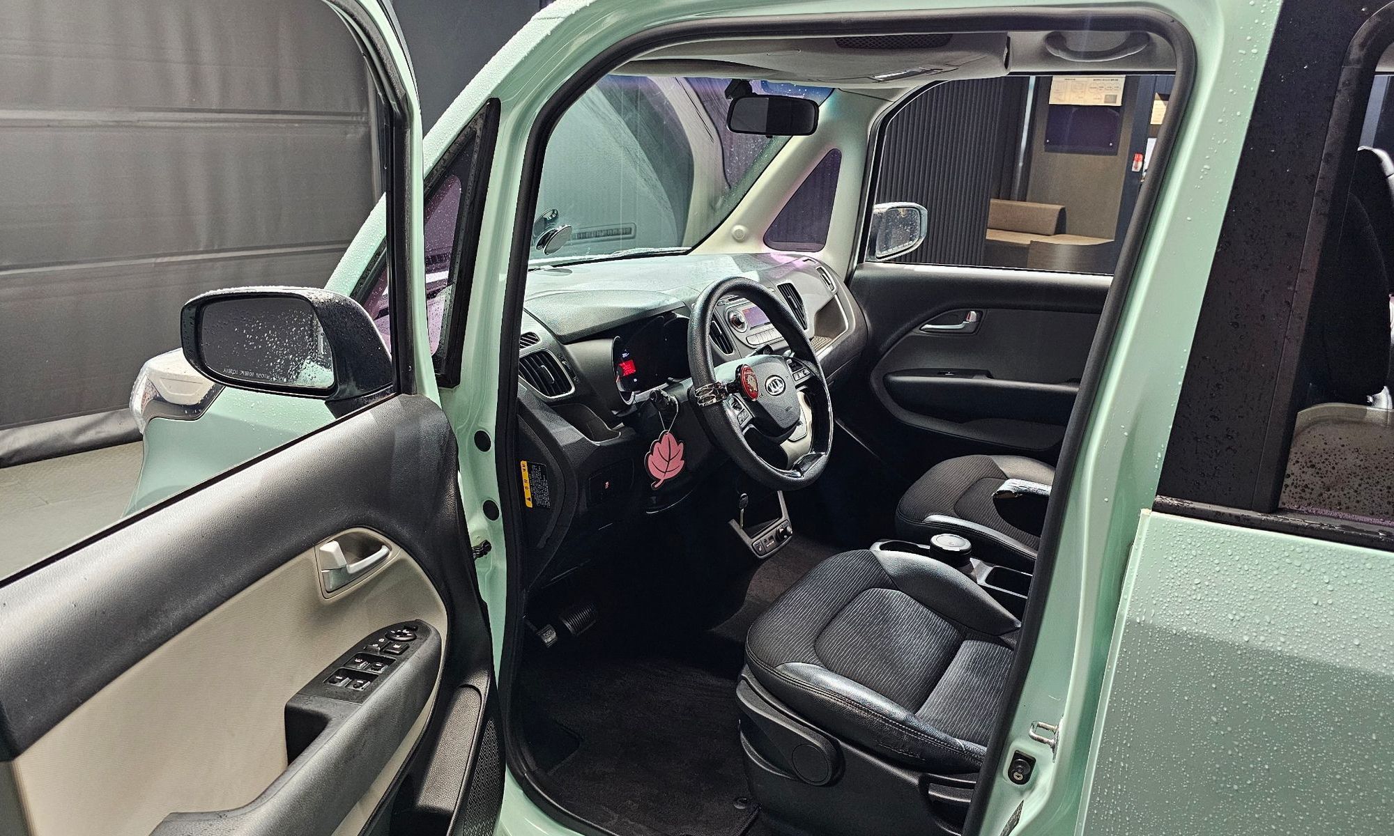 Image 10
