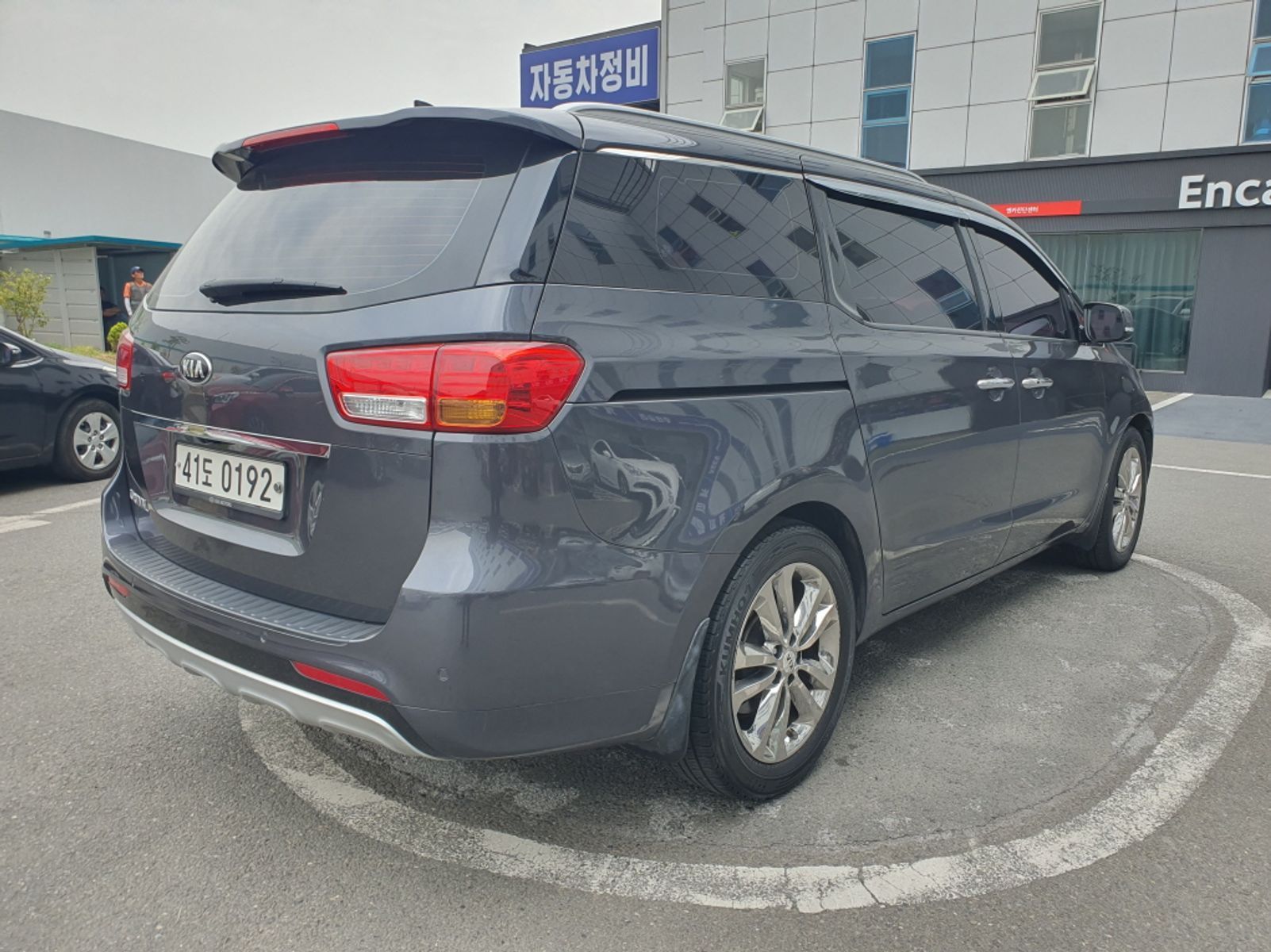 Image 4