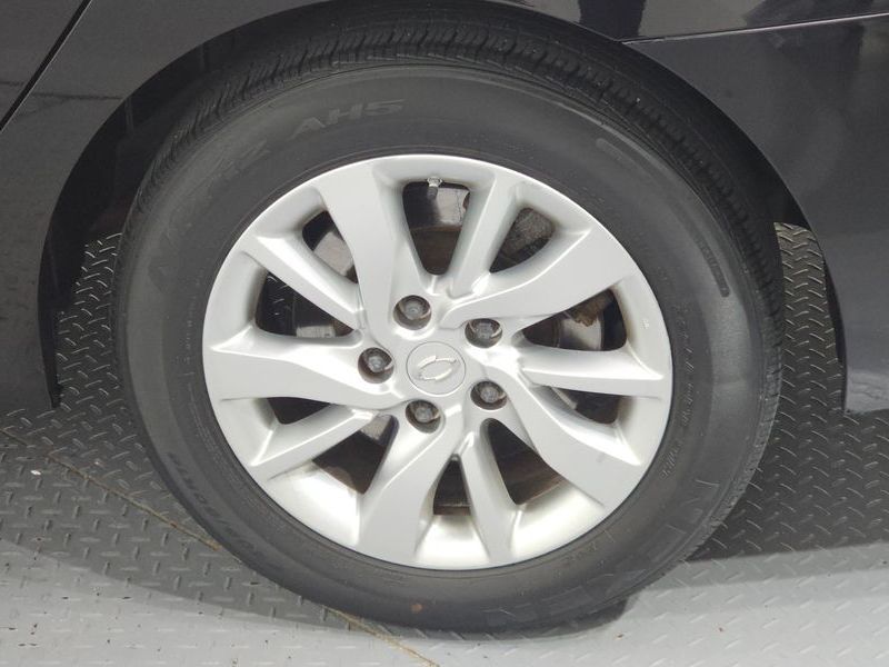 Image 4