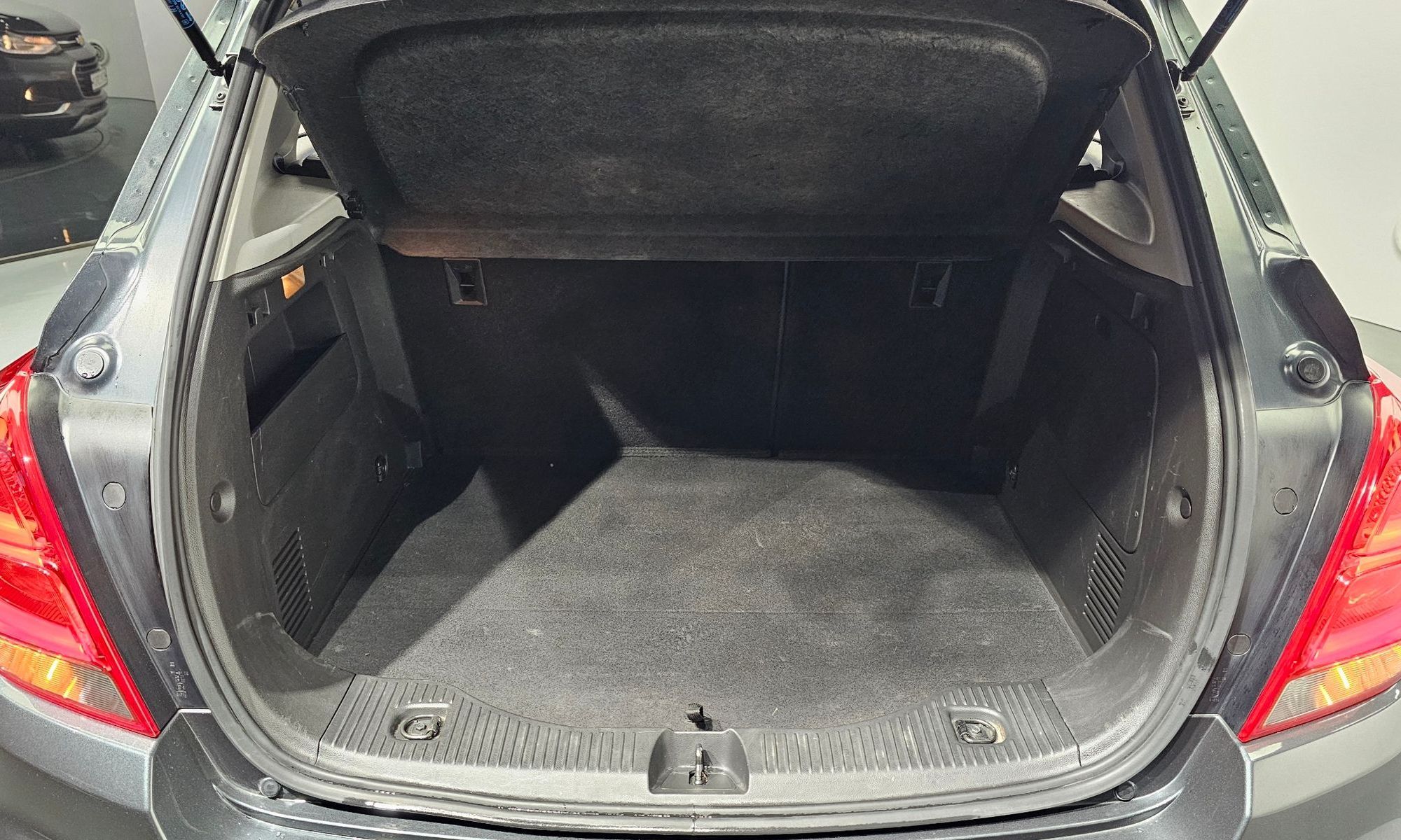 Image 19